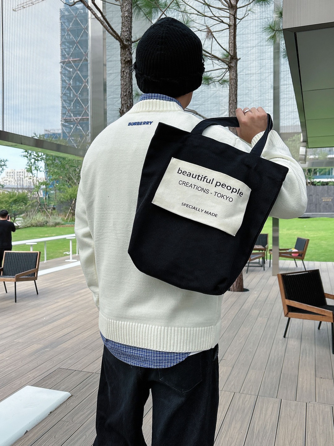 巴宝莉💥独家专供新品时尚休闲毛衣 进口原版科技面料，柔软舒适，上身舒适透气，亲肤不扎人，独特混搭设计风格