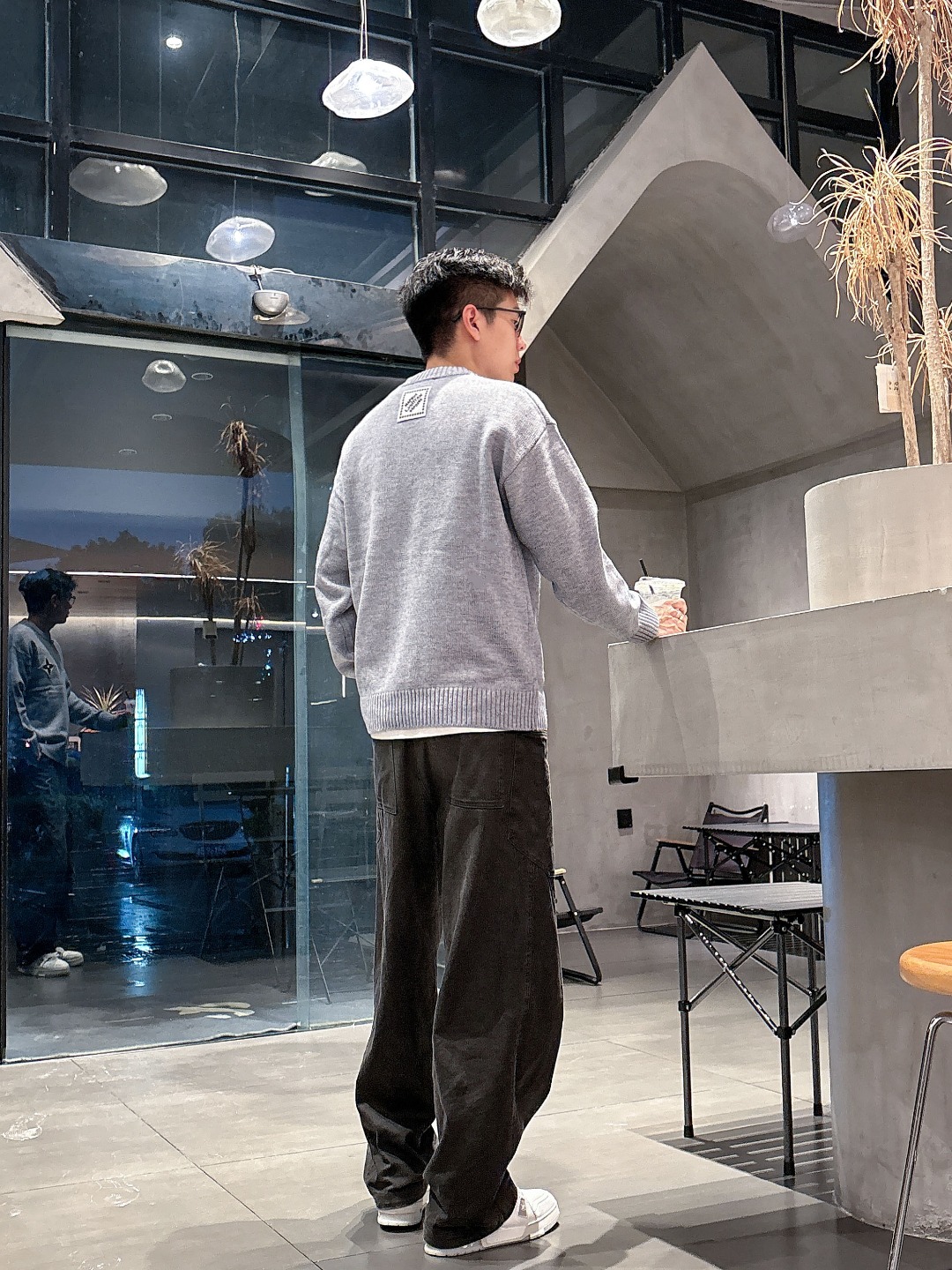 Lv💥独家专供新品时尚休闲毛衣 进口原版科技面料，柔软舒适，上身舒适透气，亲肤不扎人，独特混搭设计风格，