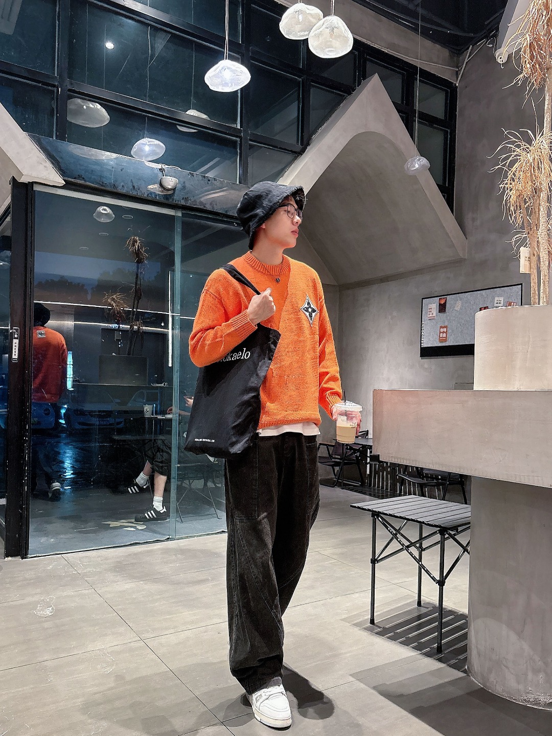 Lv💥独家专供新品时尚休闲毛衣 进口原版科技面料，柔软舒适，上身舒适透气，亲肤不扎人，独特混搭设计风格，