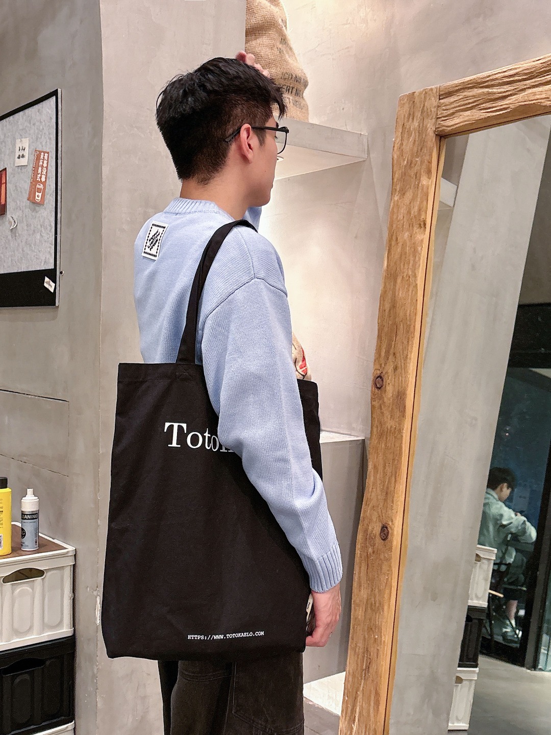 Lv💥独家专供新品时尚休闲毛衣 进口原版科技面料，柔软舒适，上身舒适透气，亲肤不扎人，独特混搭设计风格，