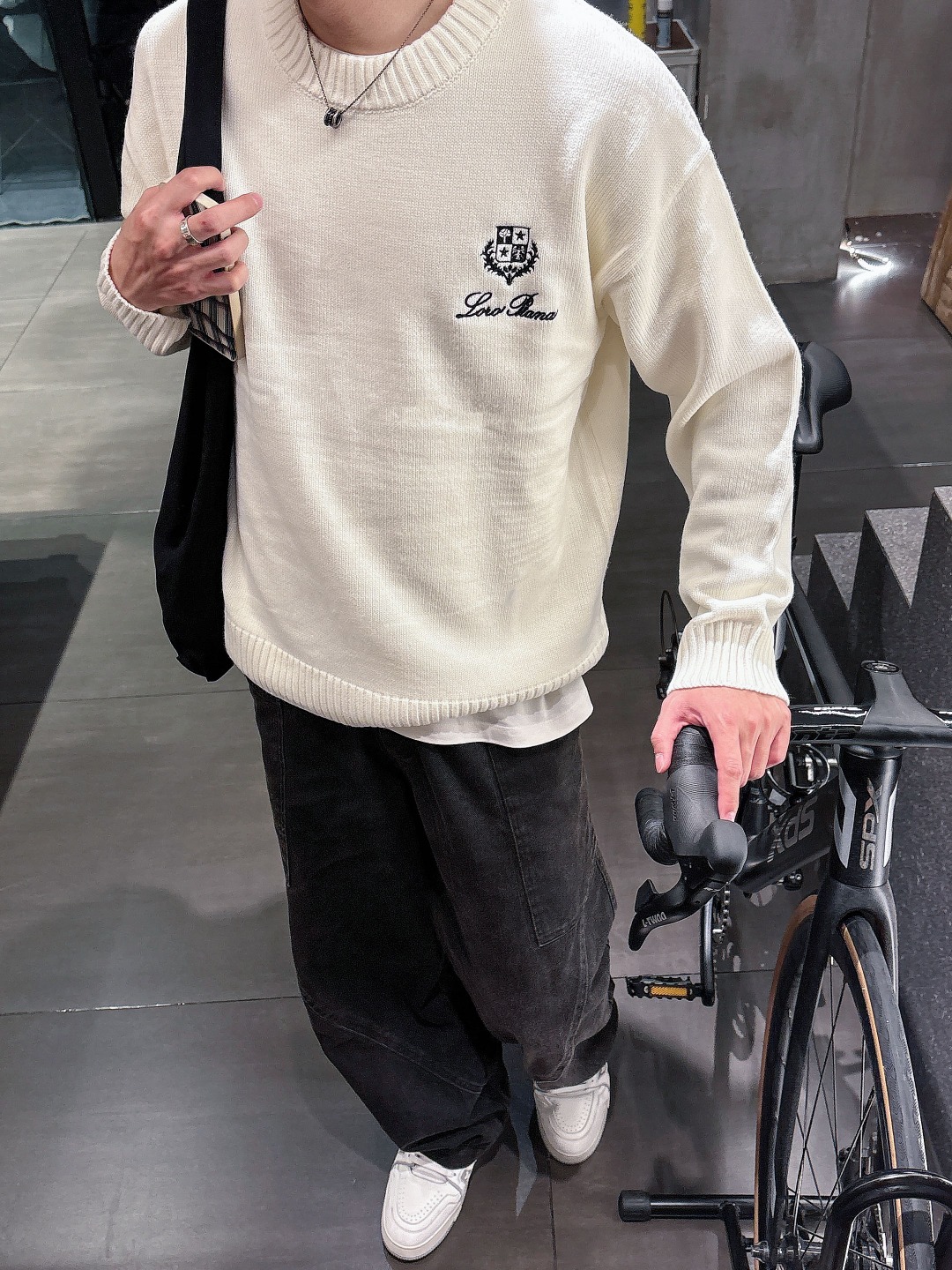 lP🆕💥独家专供新品时尚休闲毛衣 进口原版科技面料，柔软舒适，上身舒适透气，亲肤不扎人，独特混搭设计风格