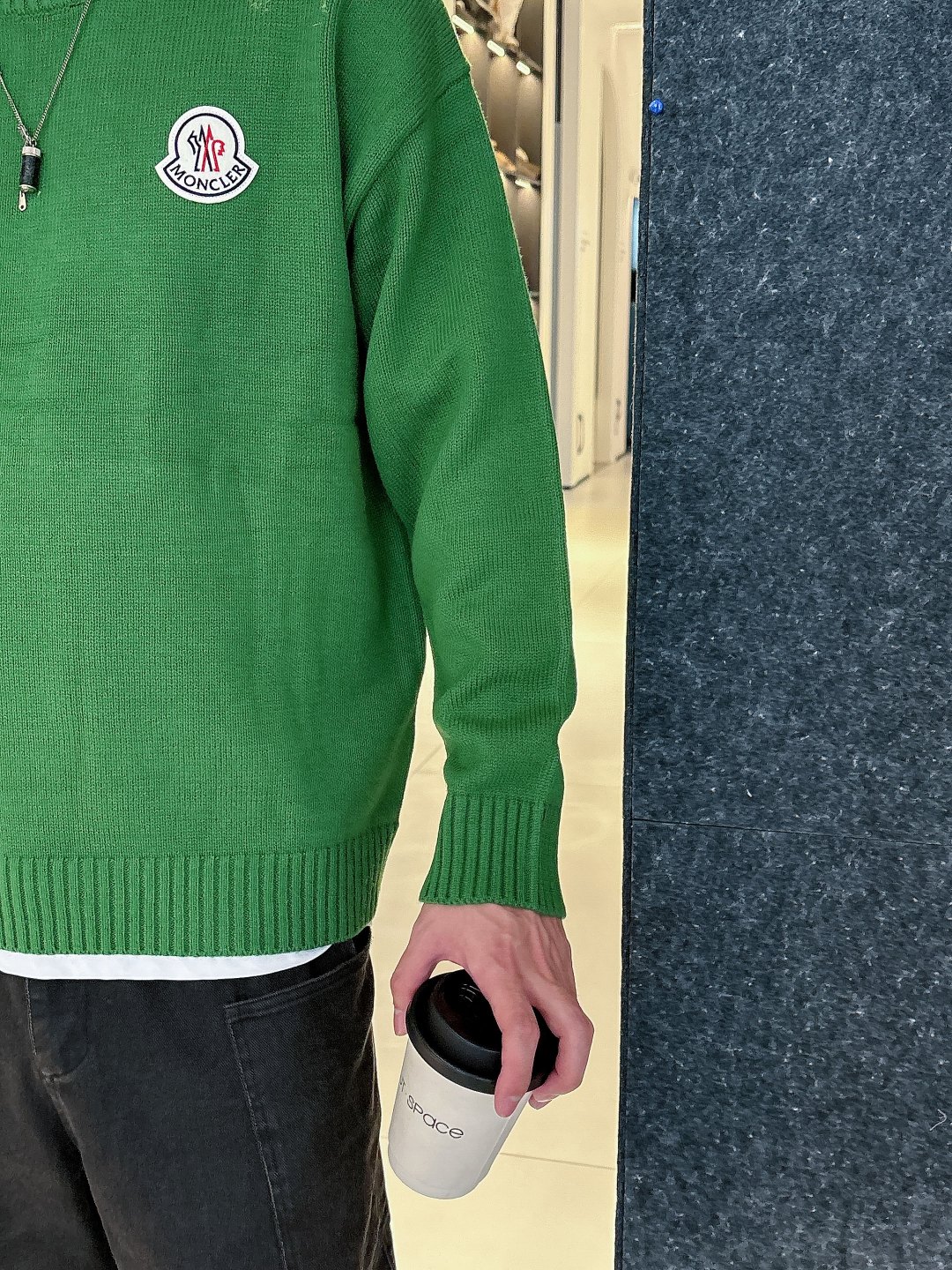 蒙口 💥独家专供新品时尚休闲毛衣 进口原版科技面料，柔软舒适，上身舒适透气，亲肤不扎人，独特混搭设计风格