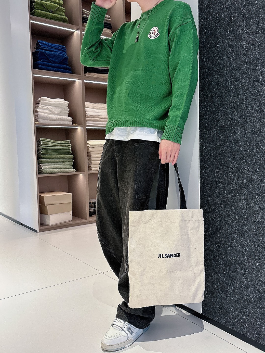 蒙口 💥独家专供新品时尚休闲毛衣 进口原版科技面料，柔软舒适，上身舒适透气，亲肤不扎人，独特混搭设计风格