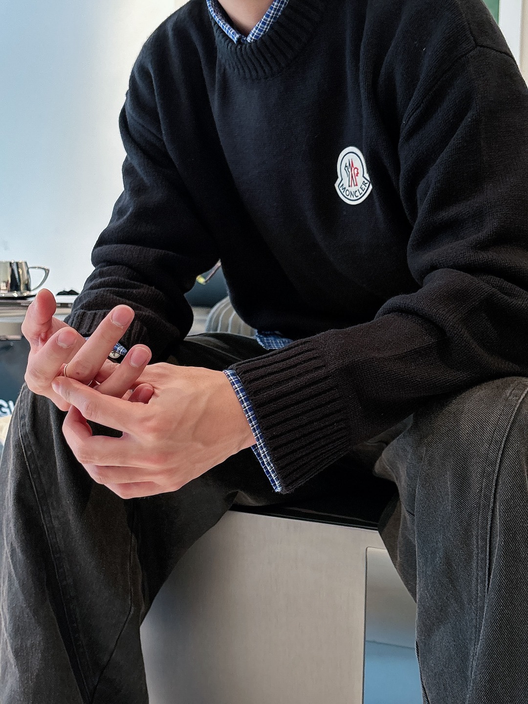 蒙口 💥独家专供新品时尚休闲毛衣 进口原版科技面料，柔软舒适，上身舒适透气，亲肤不扎人，独特混搭设计风格