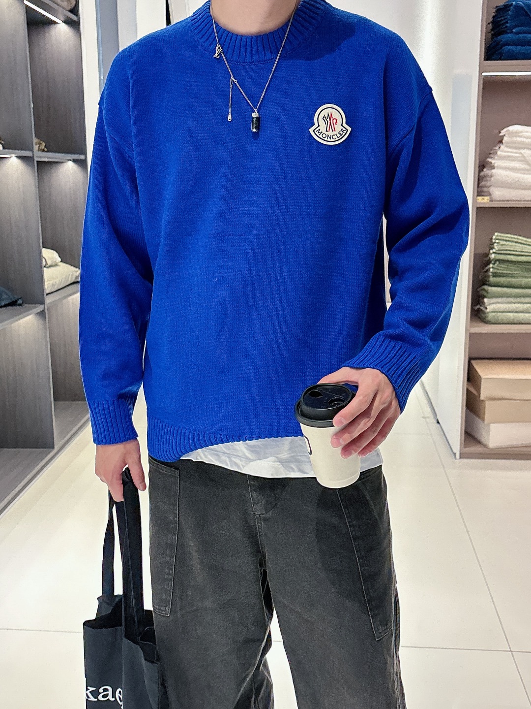 蒙口 💥独家专供新品时尚休闲毛衣 进口原版科技面料，柔软舒适，上身舒适透气，亲肤不扎人，独特混搭设计风格