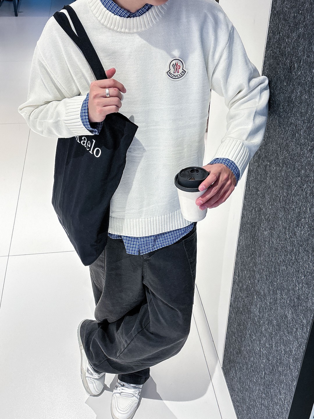 蒙口 💥独家专供新品时尚休闲毛衣 进口原版科技面料，柔软舒适，上身舒适透气，亲肤不扎人，独特混搭设计风格