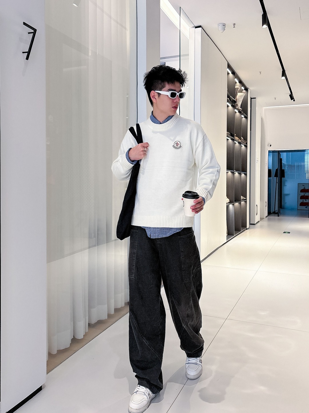 蒙口 💥独家专供新品时尚休闲毛衣 进口原版科技面料，柔软舒适，上身舒适透气，亲肤不扎人，独特混搭设计风格