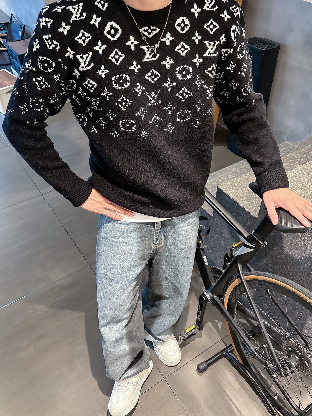 毛衣 2025秋冬最新系列，专柜1:1顶级复刻，全品相！潮人必备单品！懂货的老铁赶紧下手 尺码M~XXL