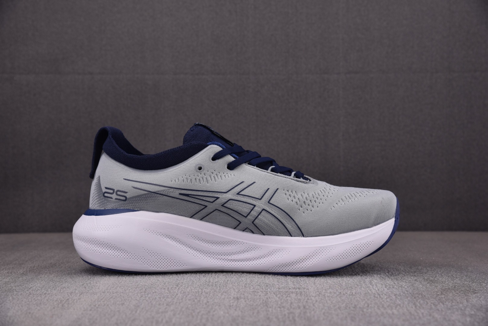 Asics尺码:36-44总裁R版出品-AsicsGEL-Nimbus25灰蓝1011B547-021