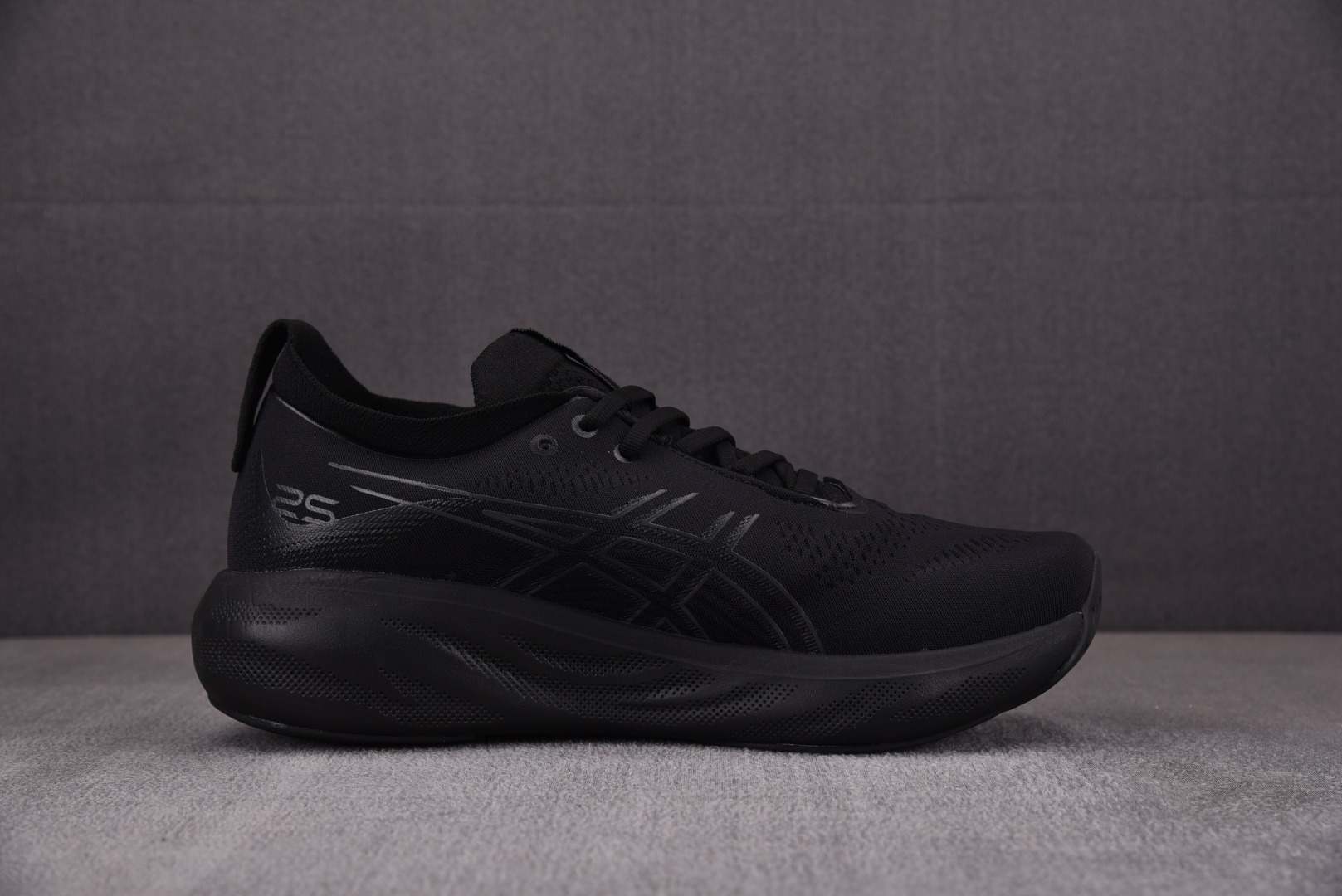 Asics尺码:36-44总裁R版出品-AsicsGEL-Nimbus25黑色1011B547-002