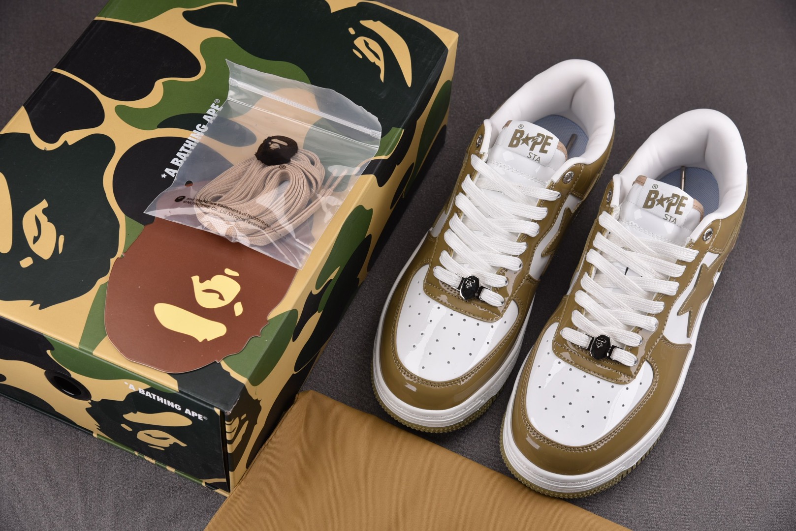 BAPE尺码:35-46总裁R版出品-ABATHINGAPESTA白棕货号1170-291-021YZ0