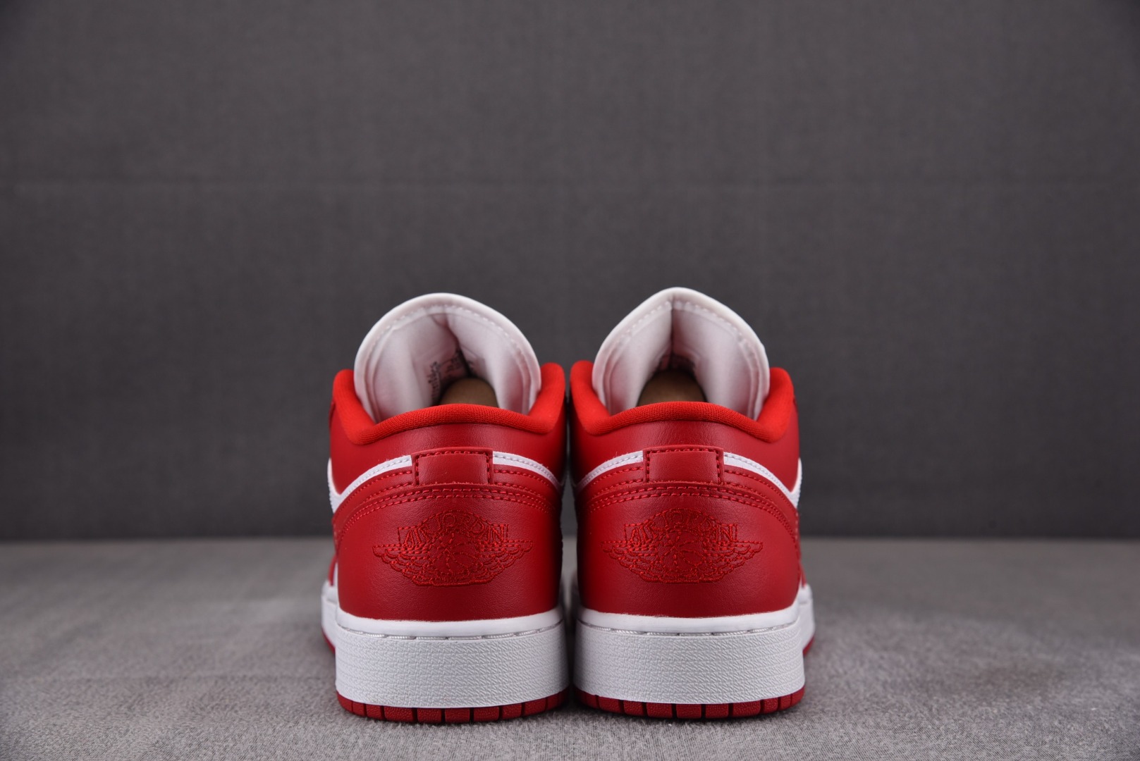 AJLow白红尺码:35.5-46总裁R版出品-AirJordan1LowGS“GymRed”白红553