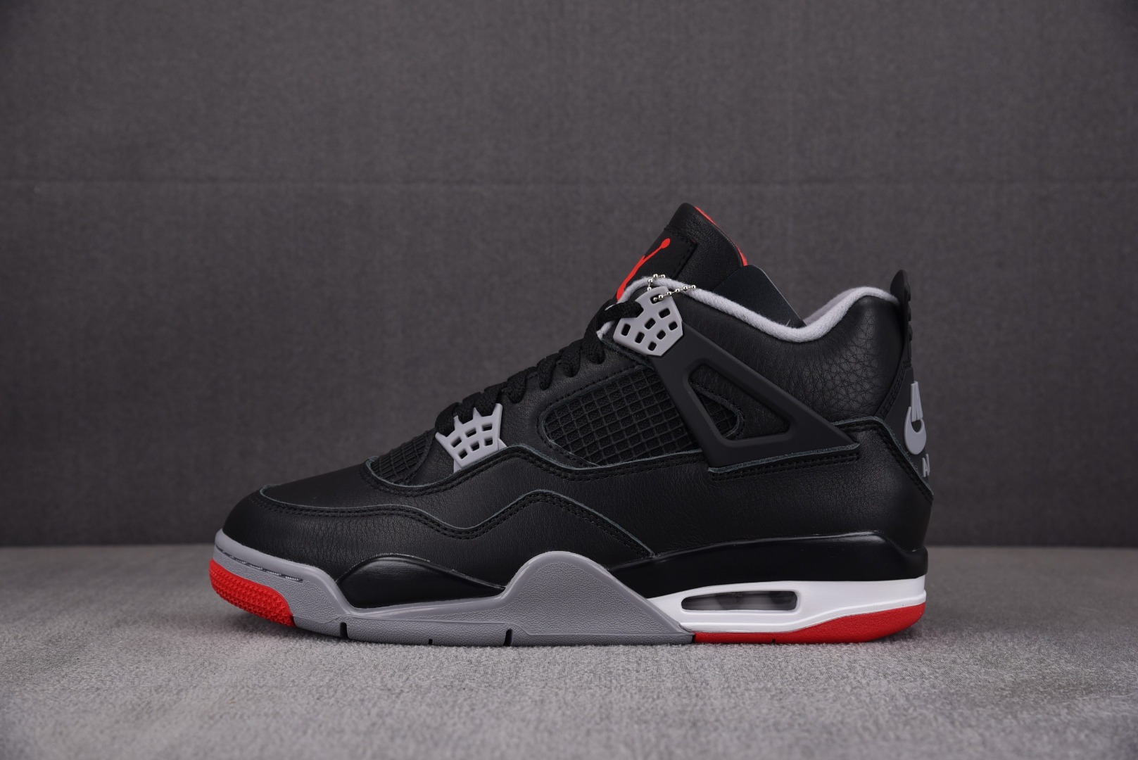 AJ4黑红尺码:40.5-47.5总裁R版出品-AirJordan4“BredReimagined”黑红