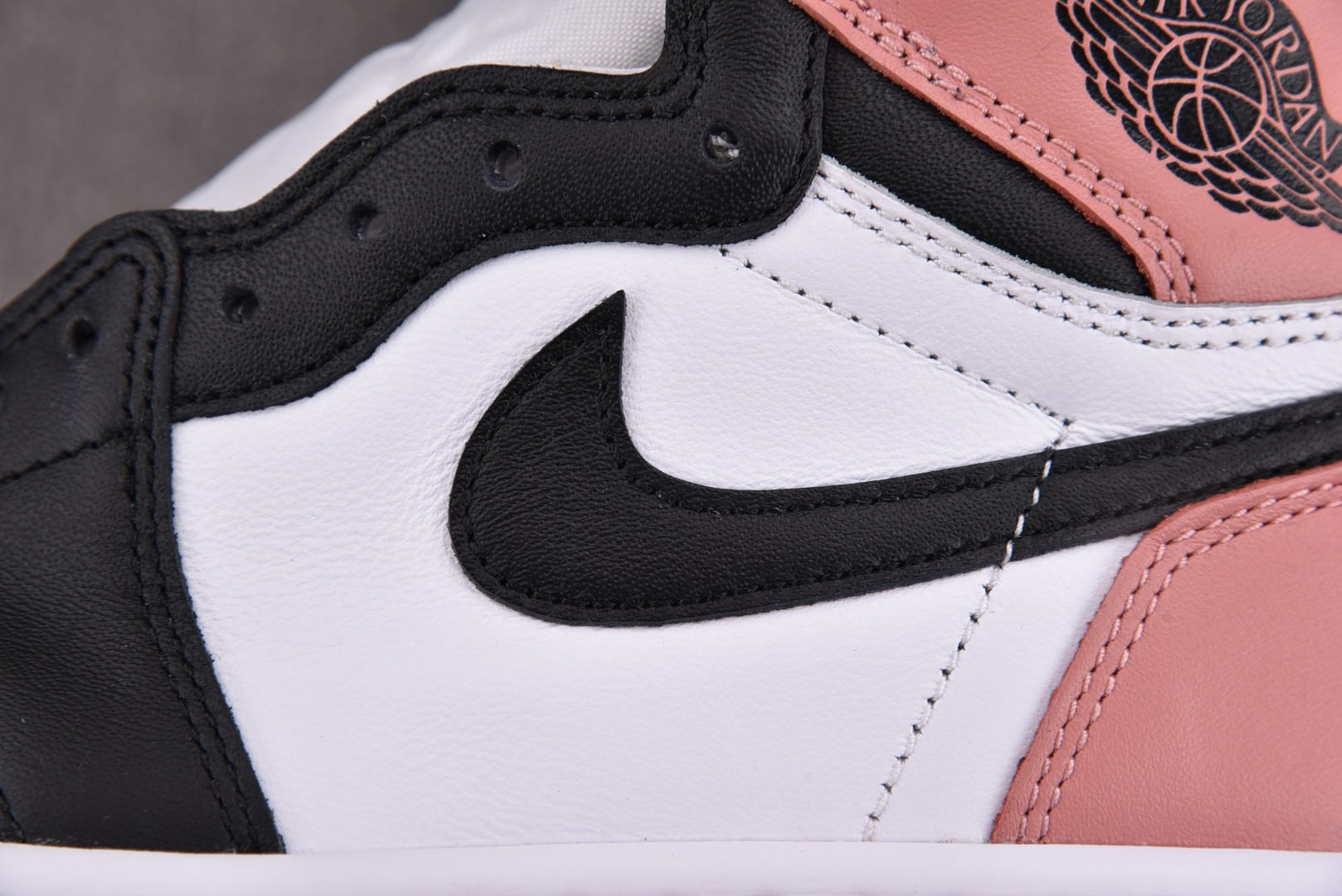 AJ1粉色尺码:40-47.5总裁R版出品-AirJordan1RetroHigh“RustPink”粉