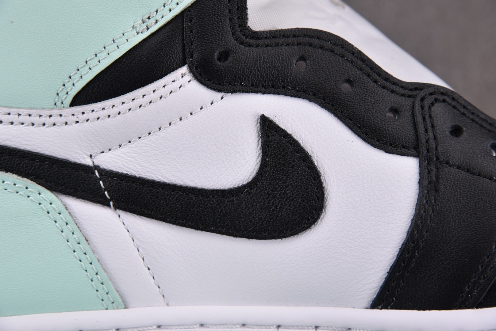 AJ1薄荷绿 尺码:40-47.5纯原-Air Jordan 1 Retro High“Igloo”冰屋