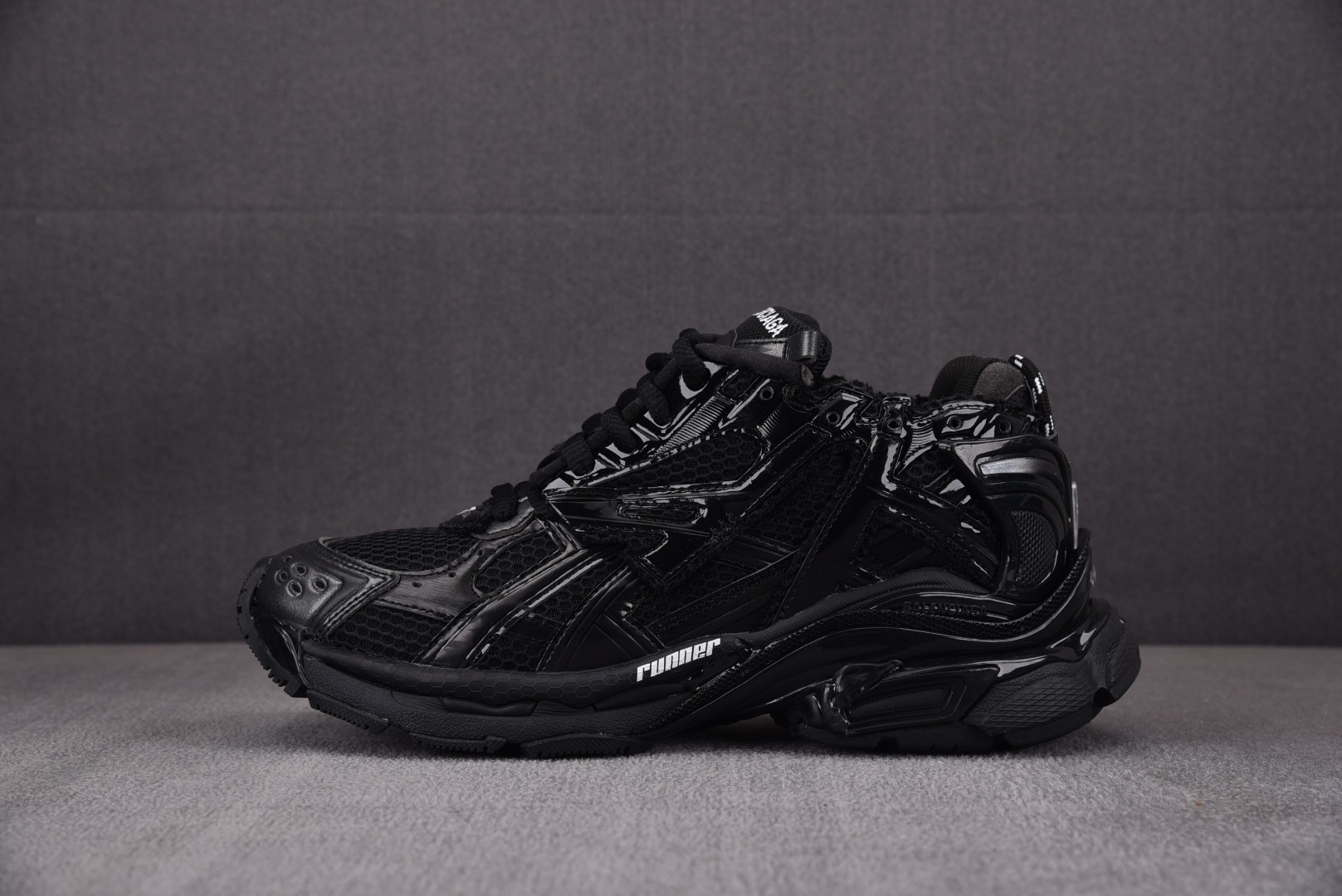 巴黎7代尺码:35-46总裁R版出品-BalenciagaRunner黑色YZ009-03