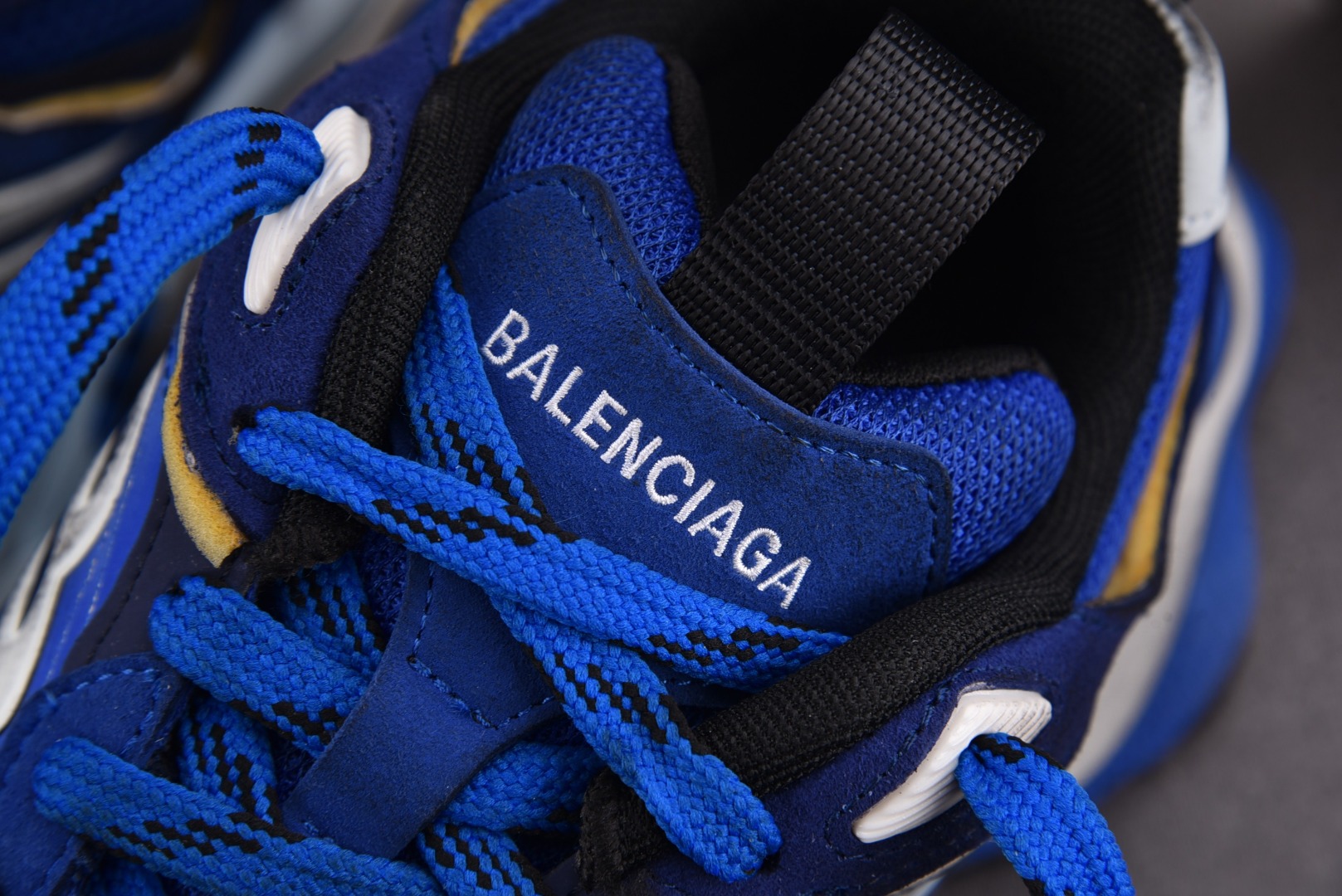 Balenciaga尺码:35-46超重偏大一码总裁R版出品-BalenciagaCARGO深蓝YZ00