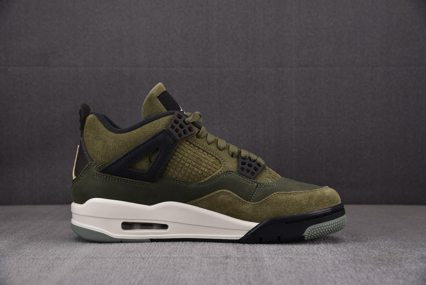 AJ4军绿尺码:40-50.5总裁R版出品-AirJordan4“Olive”军绿FB9927-200Y