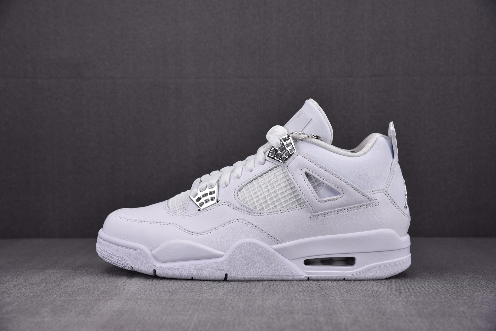 AJ4白猫尺码40-48.5总裁R版出品-顶级TOP-AirJordan4RetroPureMoney白