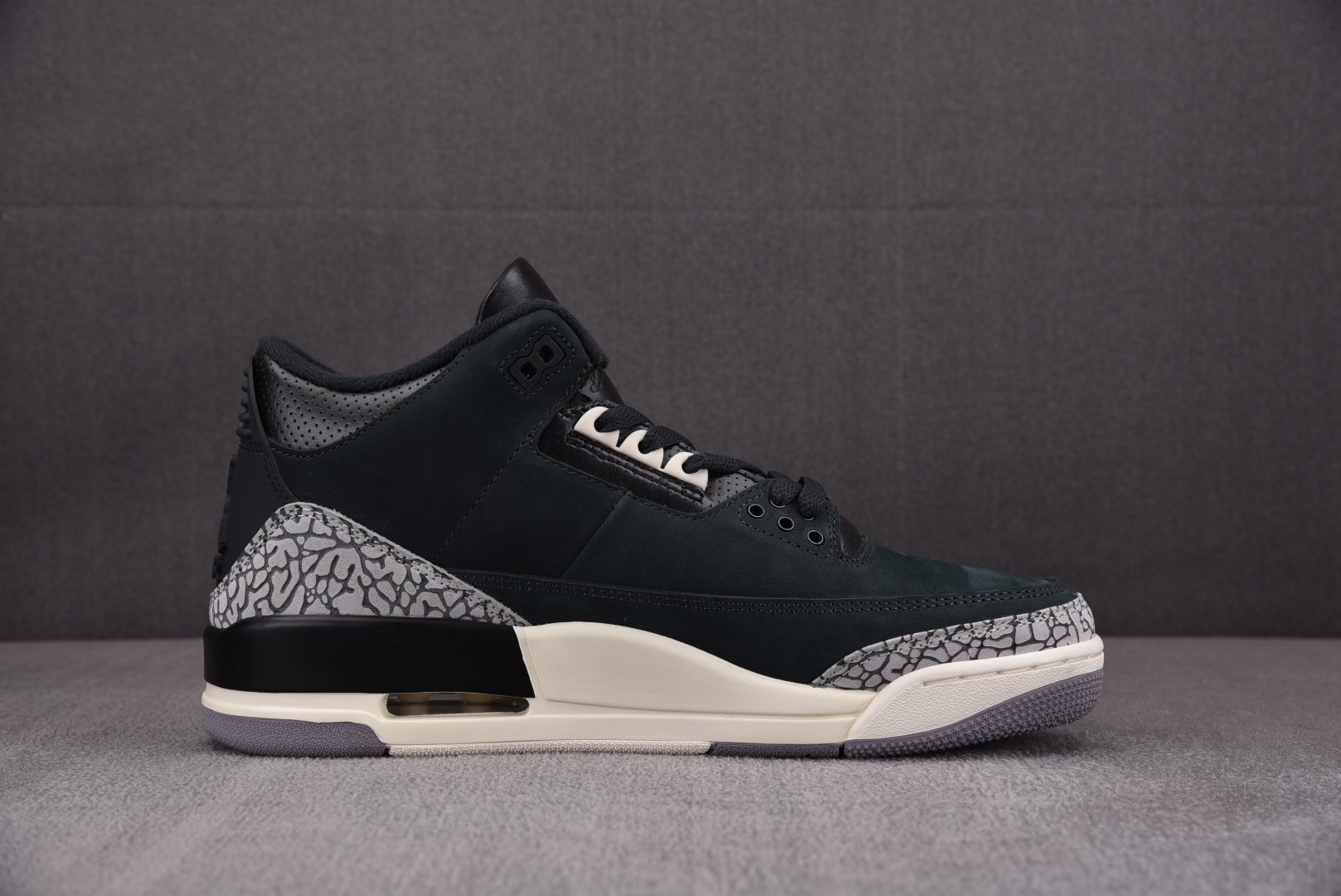 AJ3黑色尺码:36-47.5纯原-WMNSAirJordan3“OffNoir”黑色CK9246-00