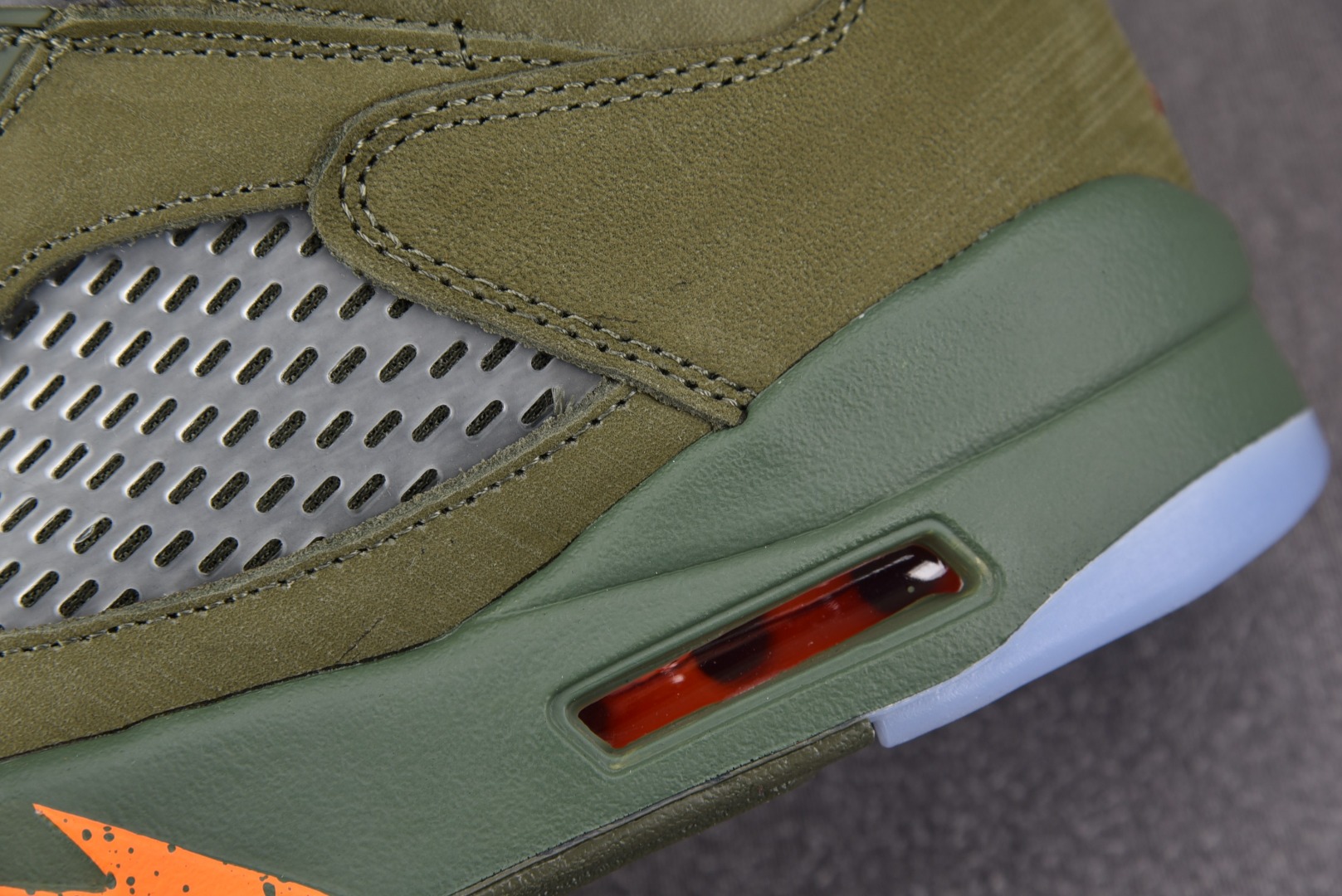 AJ5橄榄绿尺码:40-47.5纯原-AirJordan5Retro“Olive”橄榄绿DD0587-3