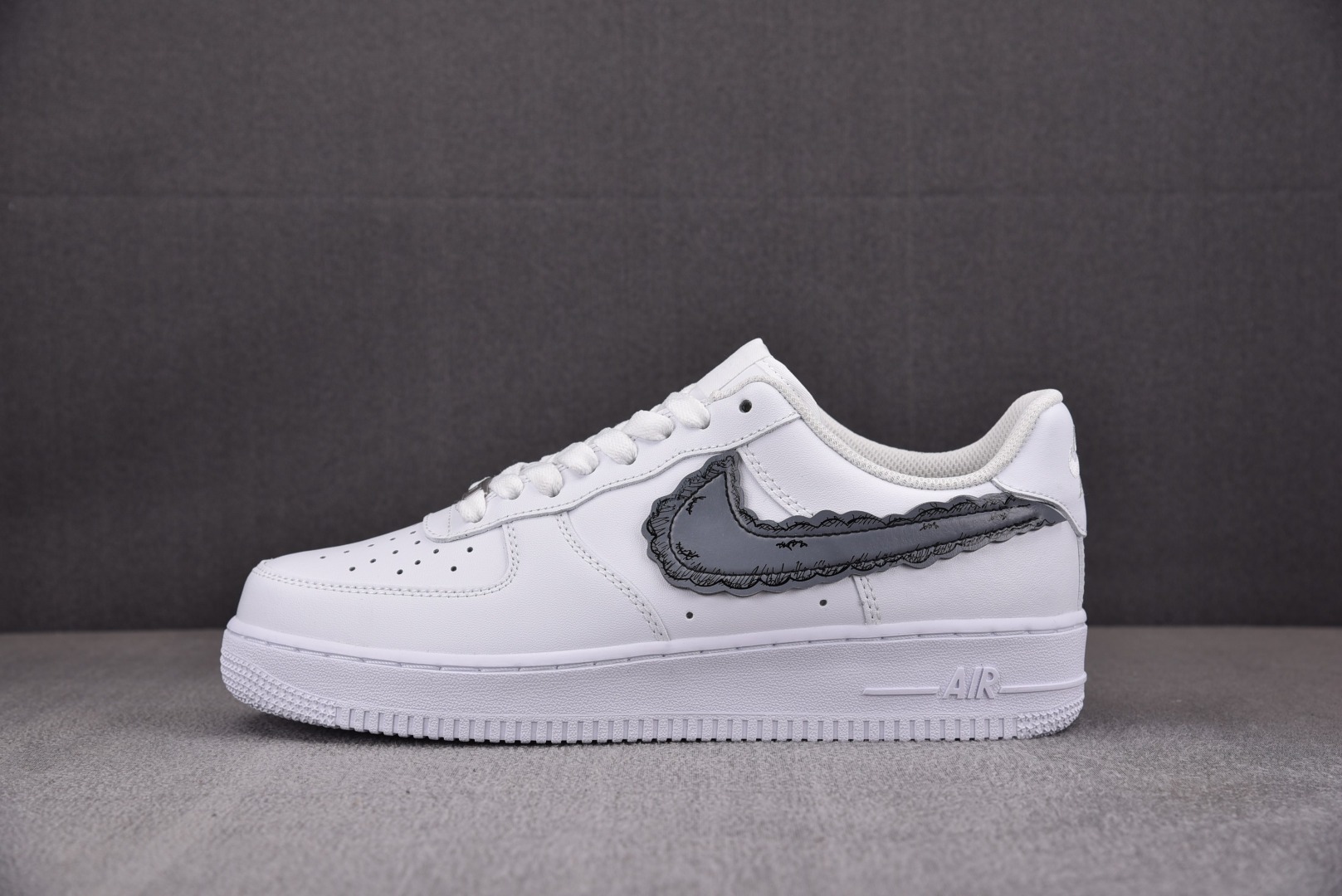 AF1白色尺码:36-47.5纯原-AF1LowSKY1三方联名白色CW2288-001YZ009363