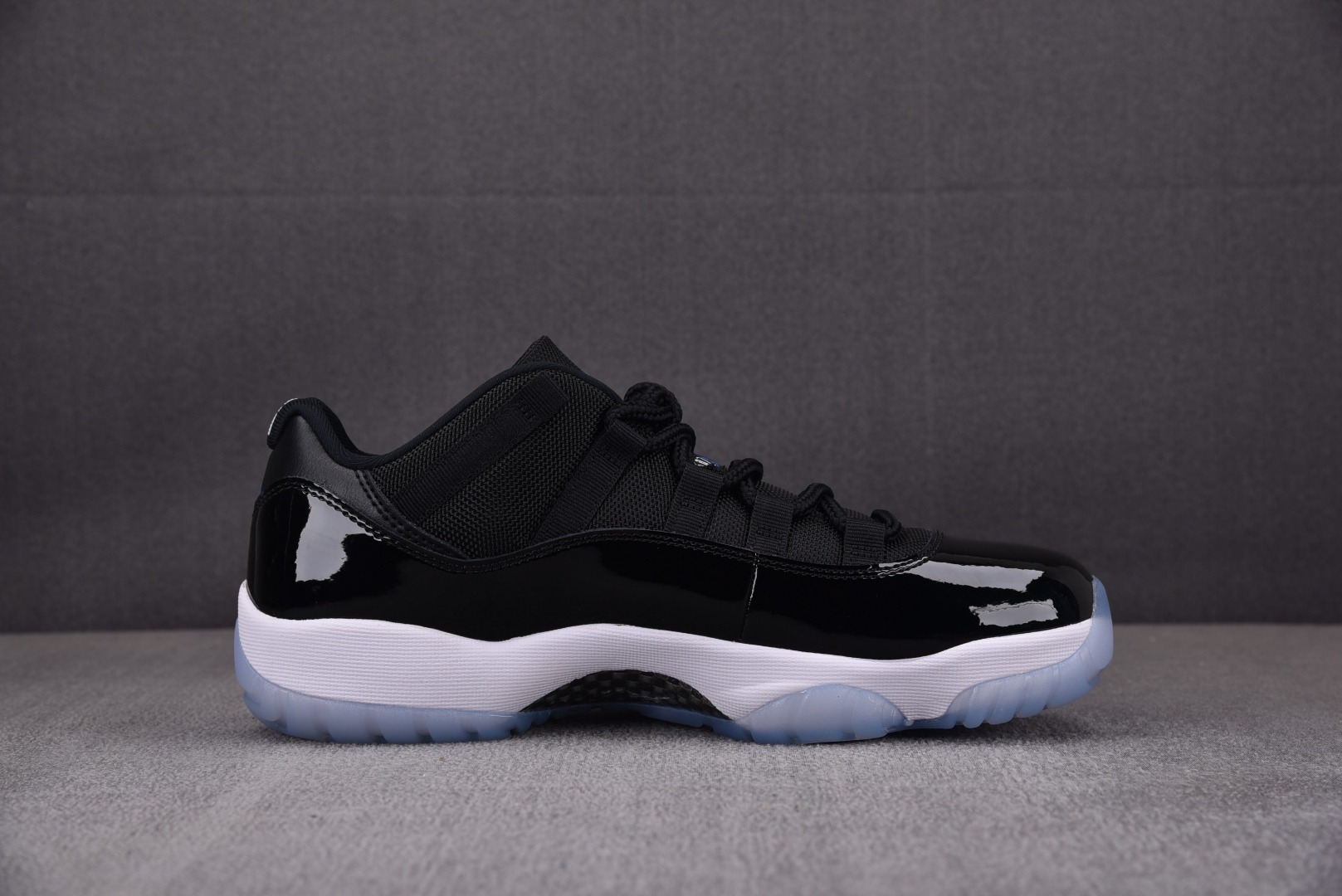 AJ11黑白尺码:40.5-48.5纯原-AirJordan11Low“SpaceJam”黑白FV510