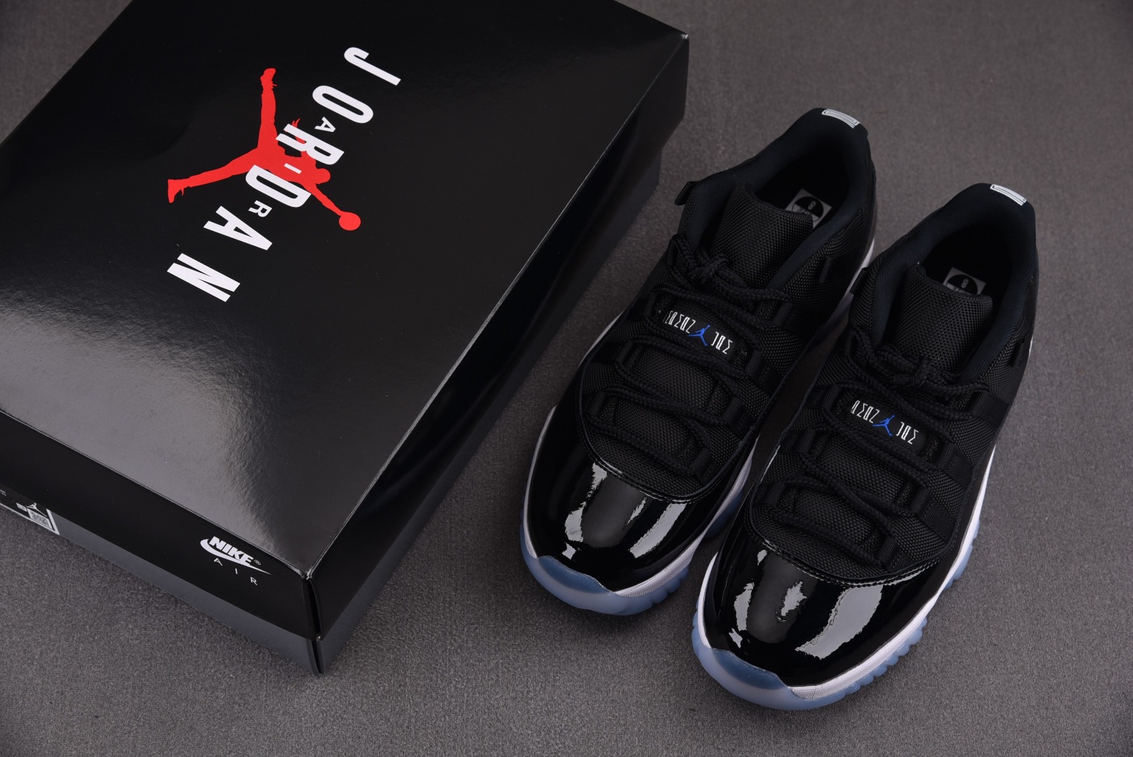 AJ11黑白尺码:40.5-48.5纯原-AirJordan11Low“SpaceJam”黑白FV510