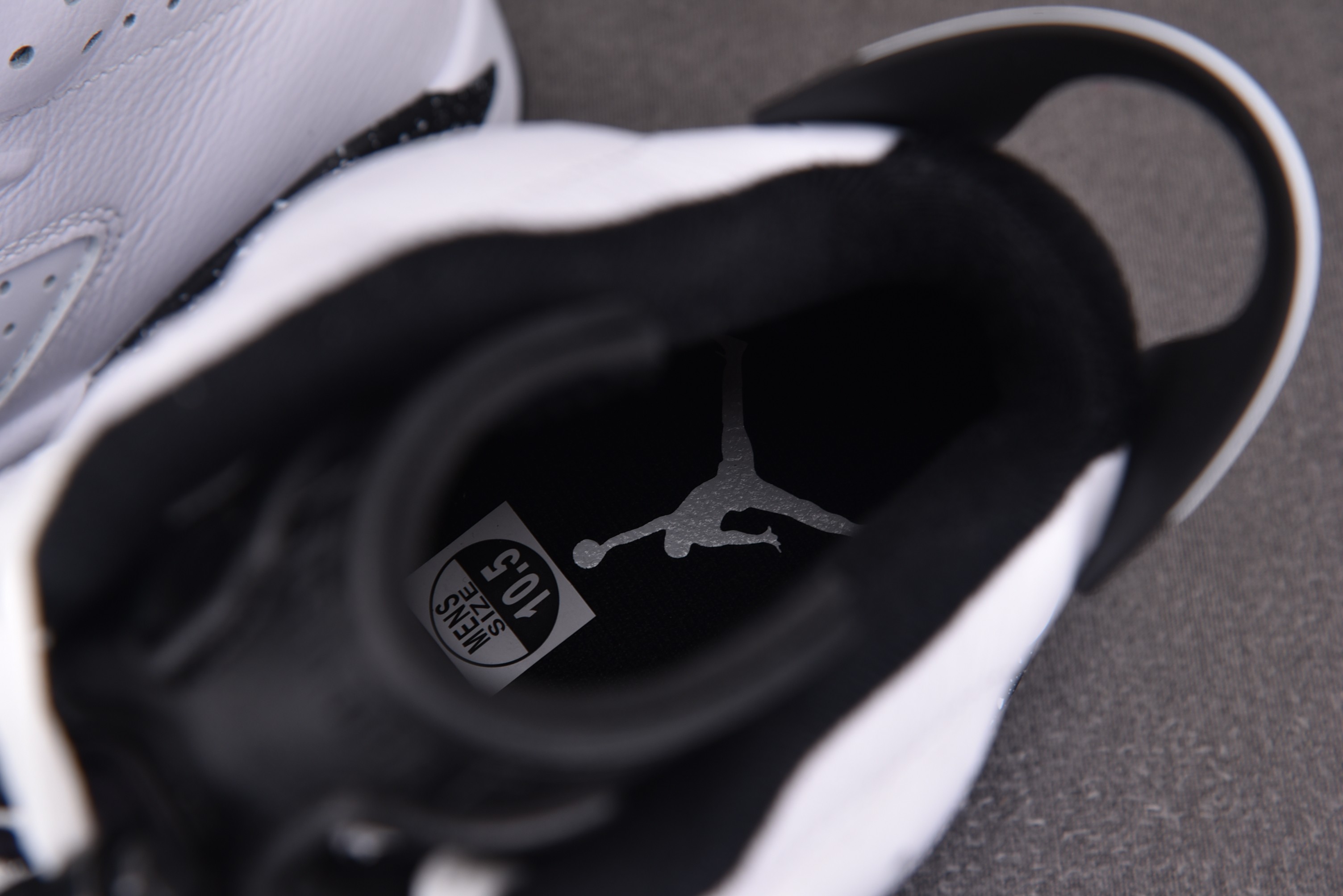 AJ6白黑尺码:40.5-47.5纯原-AirJordan6“ReverseOreo”白黑CT8529-