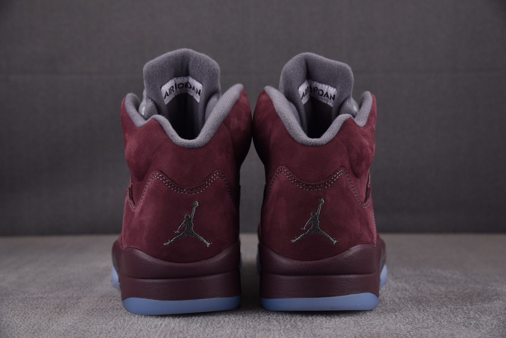 AJ5酒红尺码:40.5-47.5纯原-AirJordan5“Burgundy”2023酒红DZ4131