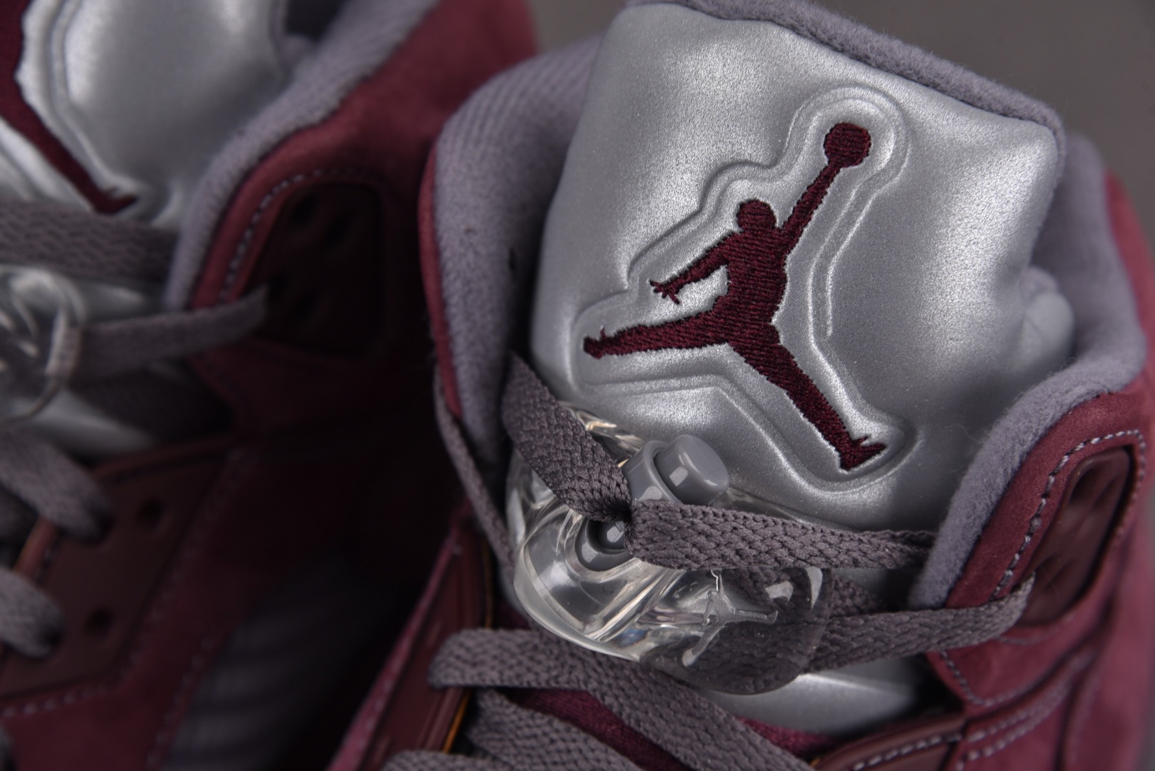 AJ5酒红尺码:40.5-47.5纯原-AirJordan5“Burgundy”2023酒红DZ4131