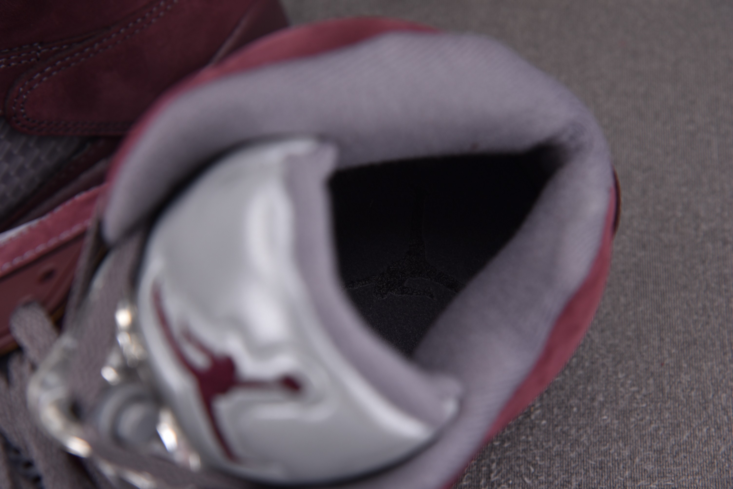 AJ5酒红尺码:40.5-47.5纯原-AirJordan5“Burgundy”2023酒红DZ4131