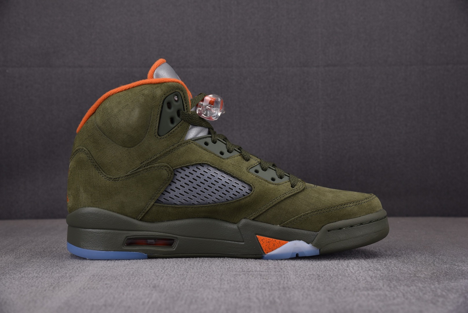 AJ5橄榄绿尺码:40.5-47.5纯原-AirJordan5Retro“Olive”橄榄绿DD0587