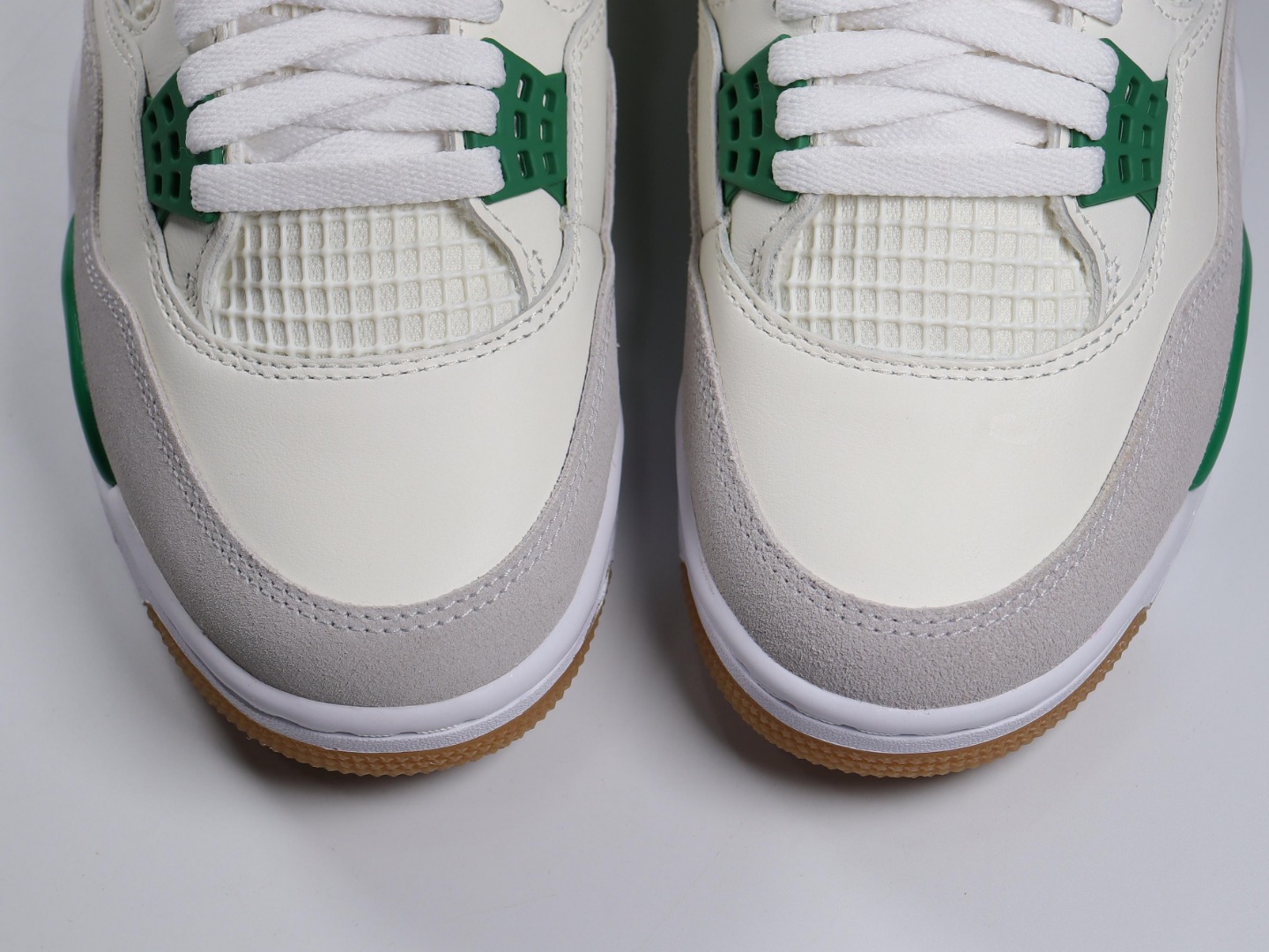 AJ4SB联名白绿尺码40.5-47.5纯原出品-SBxAirJordan4“PineGreen”AJS