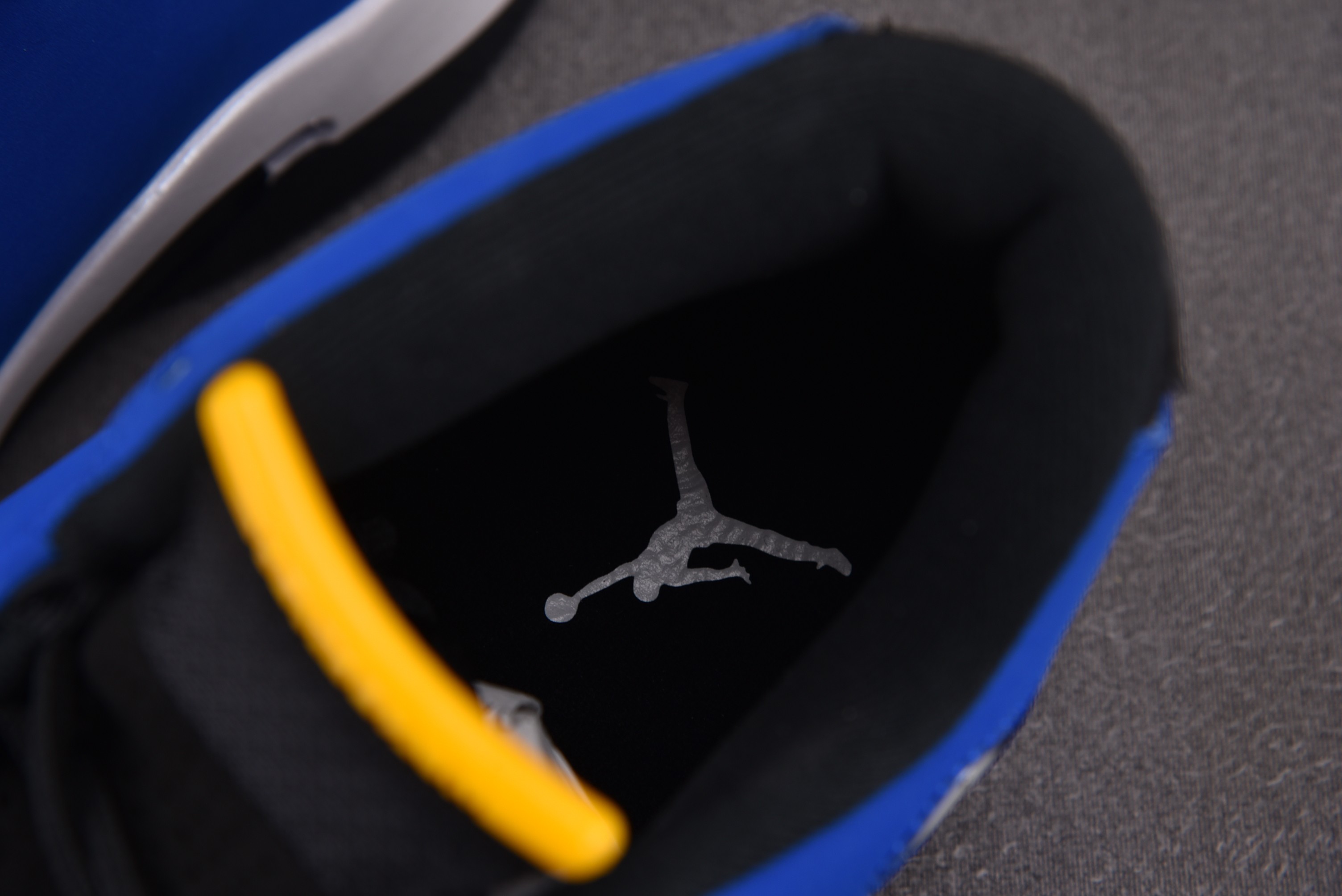 AJ14黑蓝尺码:40-47.5纯原-AirJordan14Retro“Laney”黑蓝487471-4