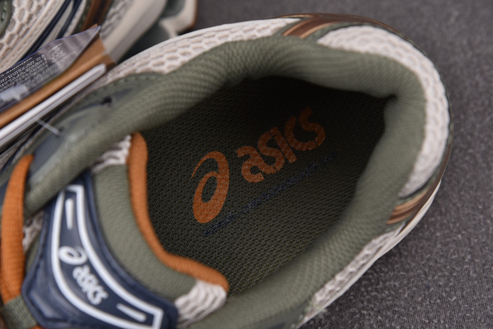 纯原版-AsicsGel-Kayano14RE绿棕色1201A019-250YZ032363737.53