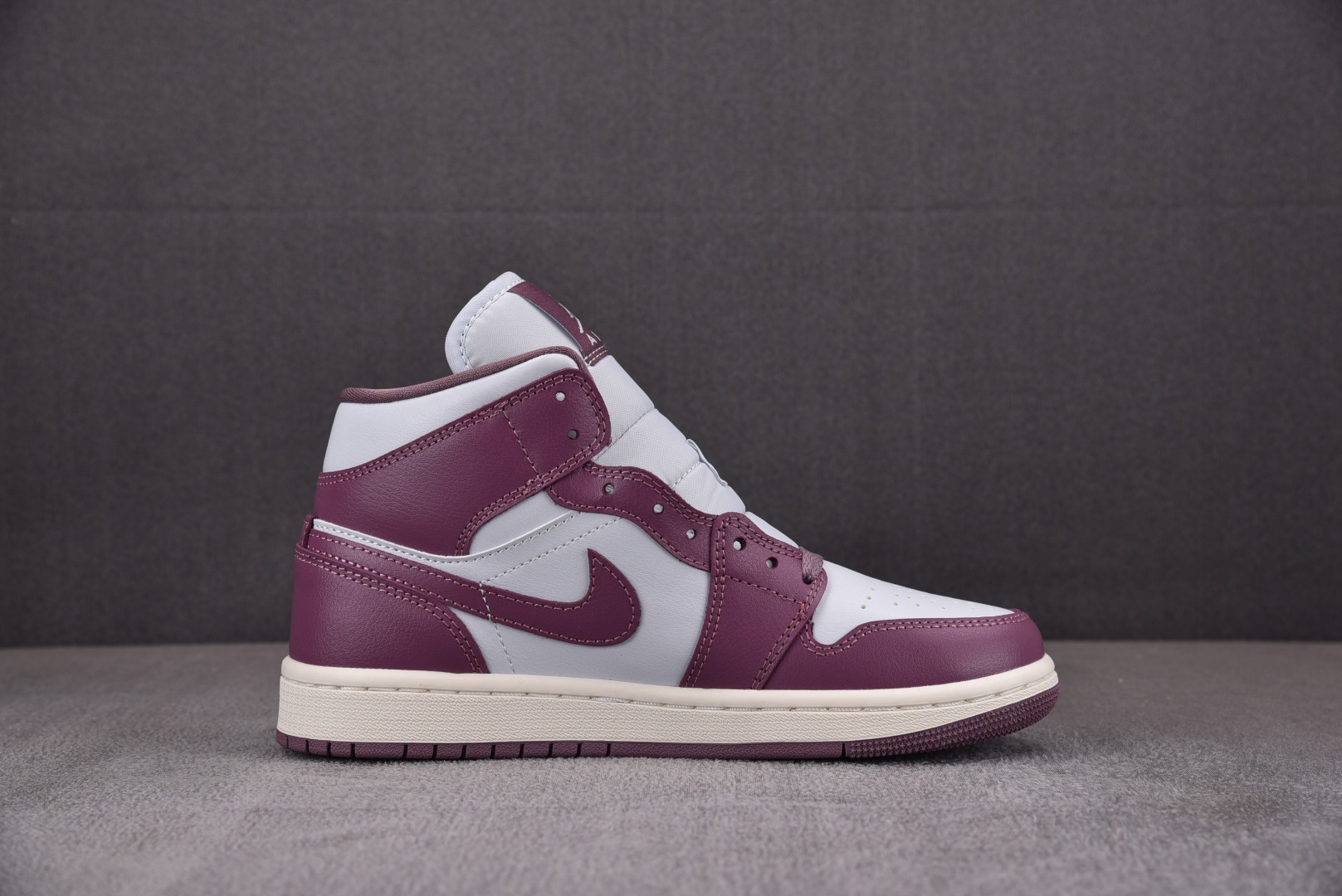 AJMid鞋码35.5-46纯原出品-WMNSAirJordan1Mid“SkyJMauve”白紫红BQ