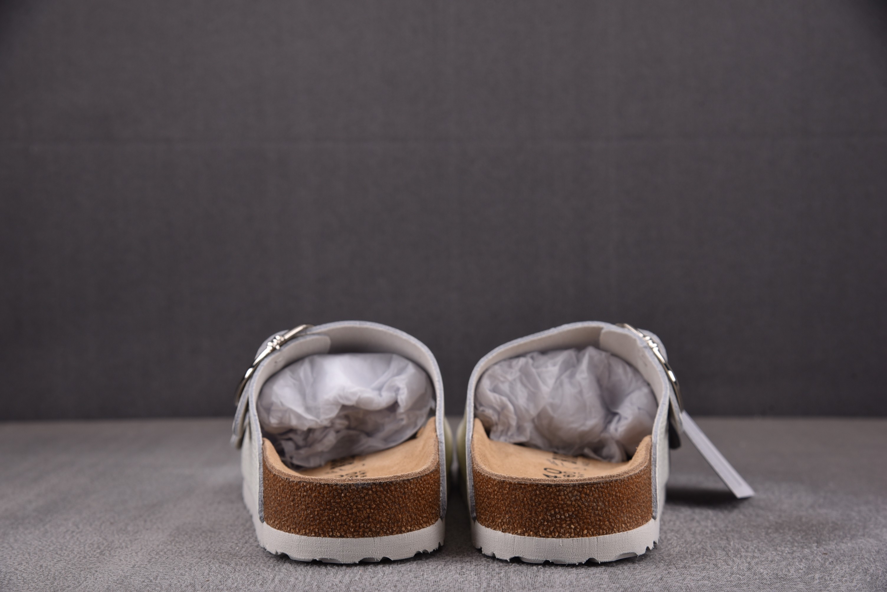 Birkenstock尺码35-45纯原出品-Brikenstock勃肯绒面拖鞋奶白色YZ029