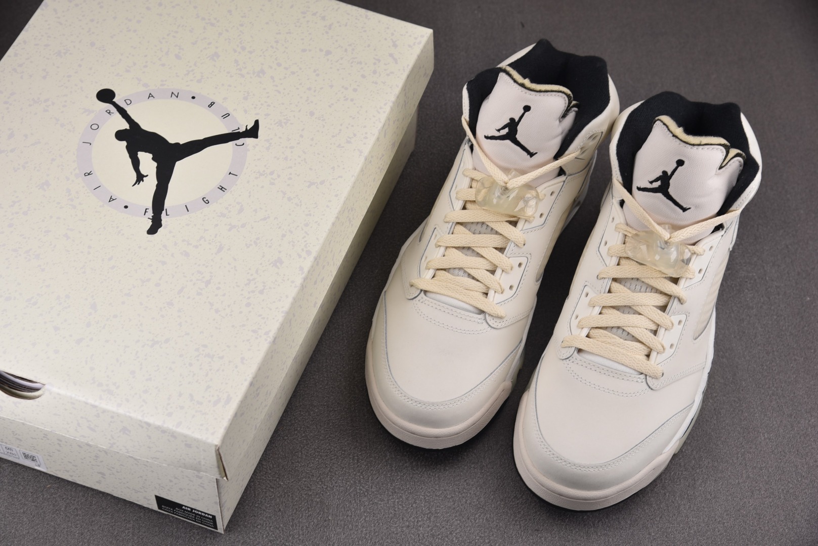 AJ5米白尺码40-47.5纯原出品-AirJordan5RetroSE“Sail”米白FN7405-1