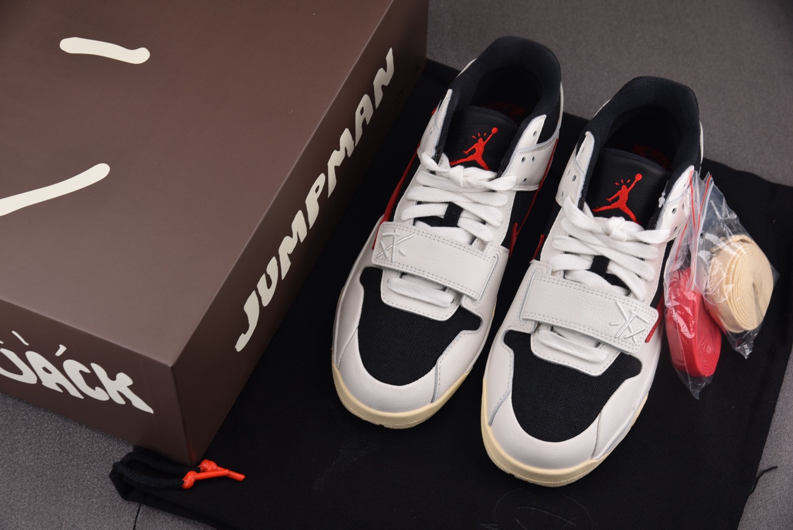 AJLowts尺码36-47.5纯原出品-TravisScottxJordanJumpmanJackTR