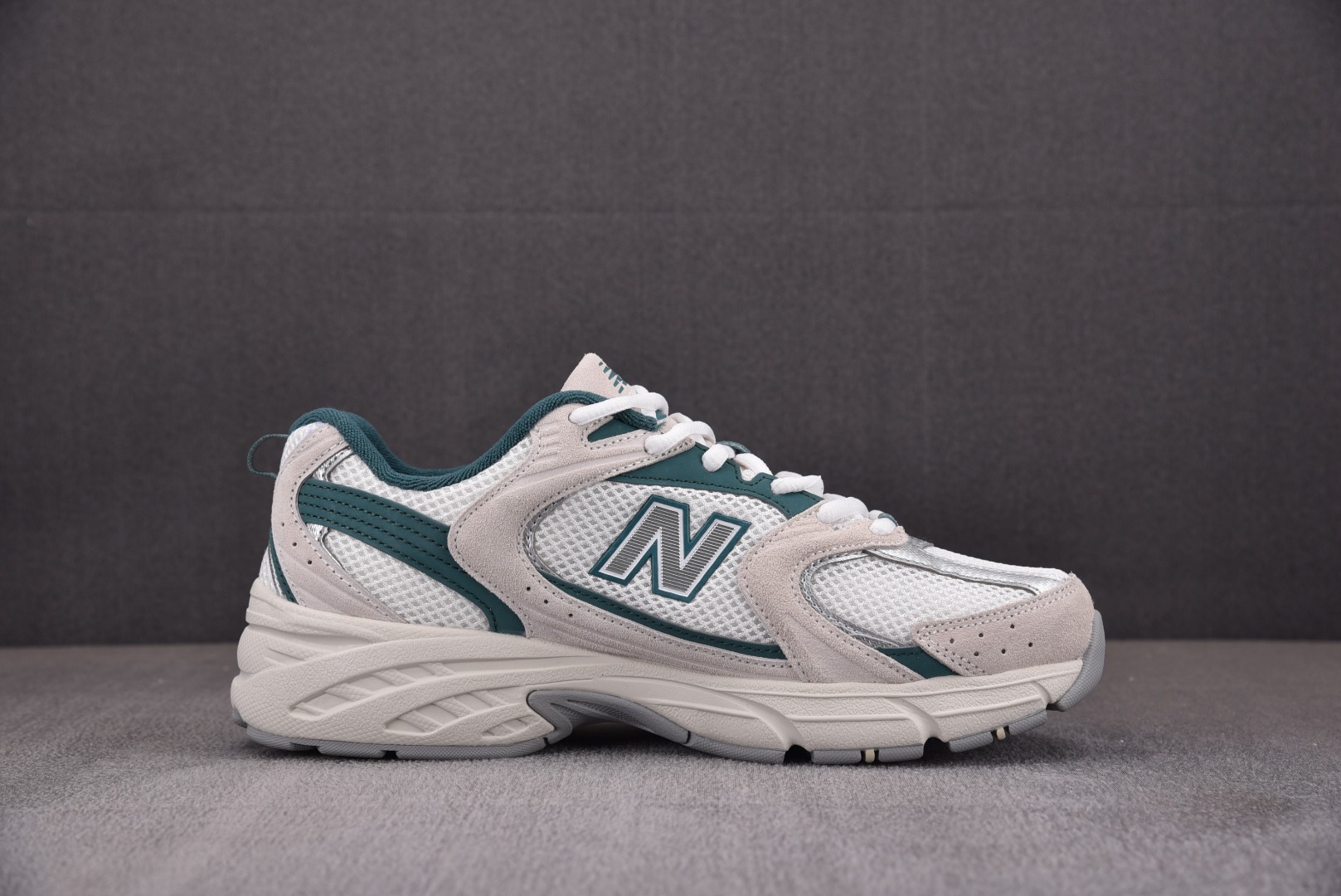 新百伦尺码:36-44.5纯原-NewBalanceNB530白灰绿MR530QAYZ010鞋码3637