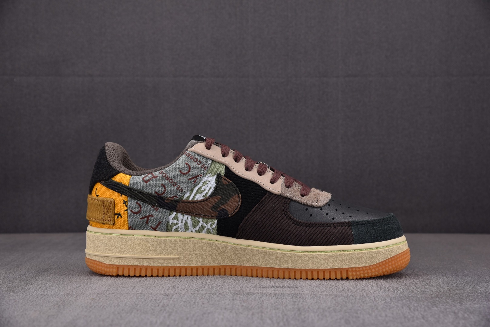 AF1TS拼接尺码:36-47.5总裁R版出品-TravisScottxNkAF1LowCactusJa