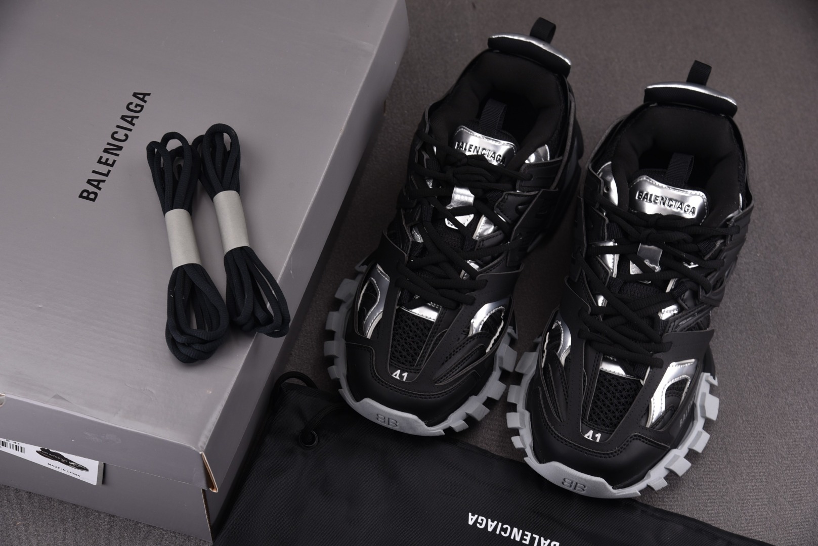 巴黎尺码:35-46纯原-BalenciagaTrack黑银YZ003-4