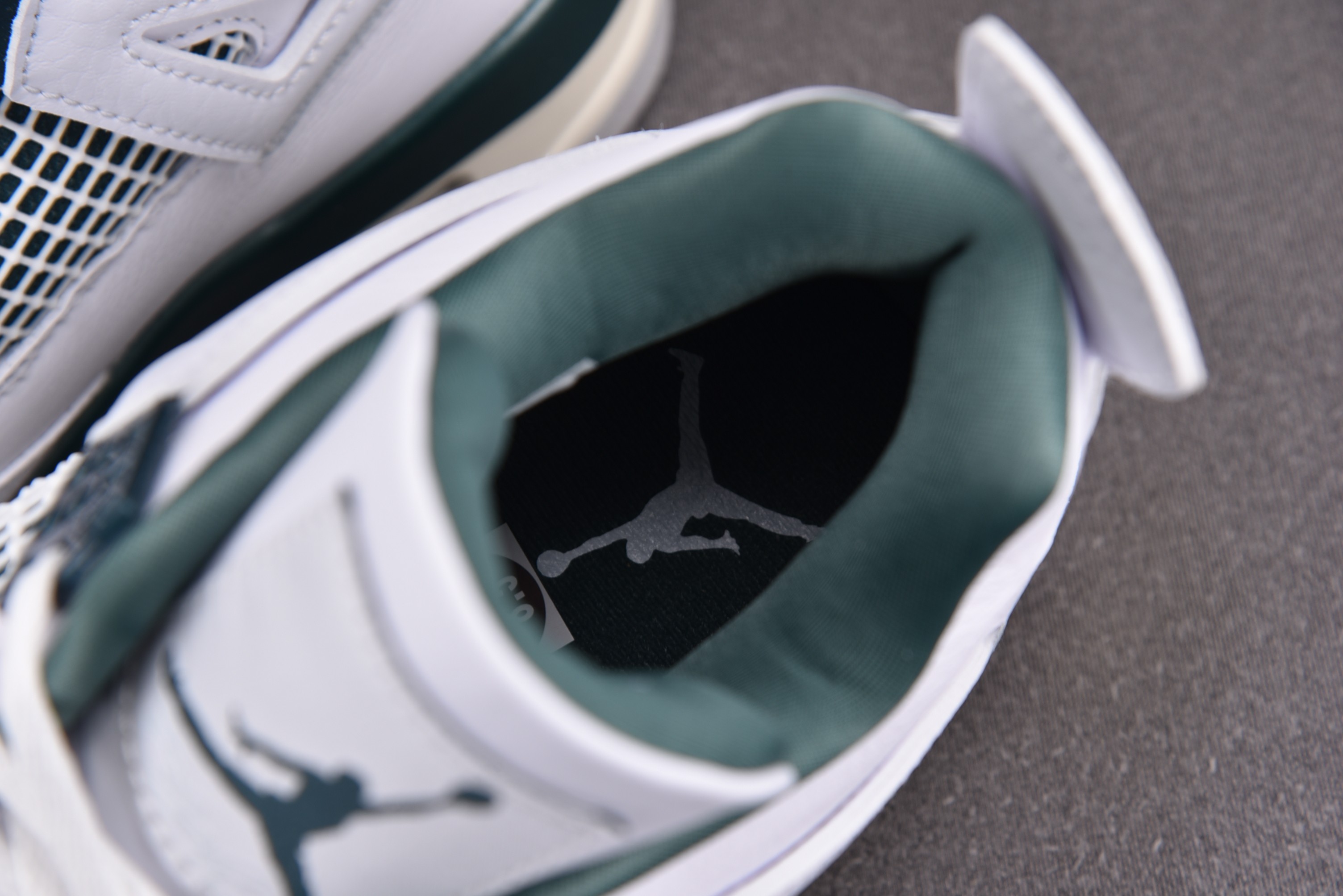 AJ4氧化绿尺码:40-48.5纯原出品-AirJordan4OxidizedGreen氧化绿FQ813