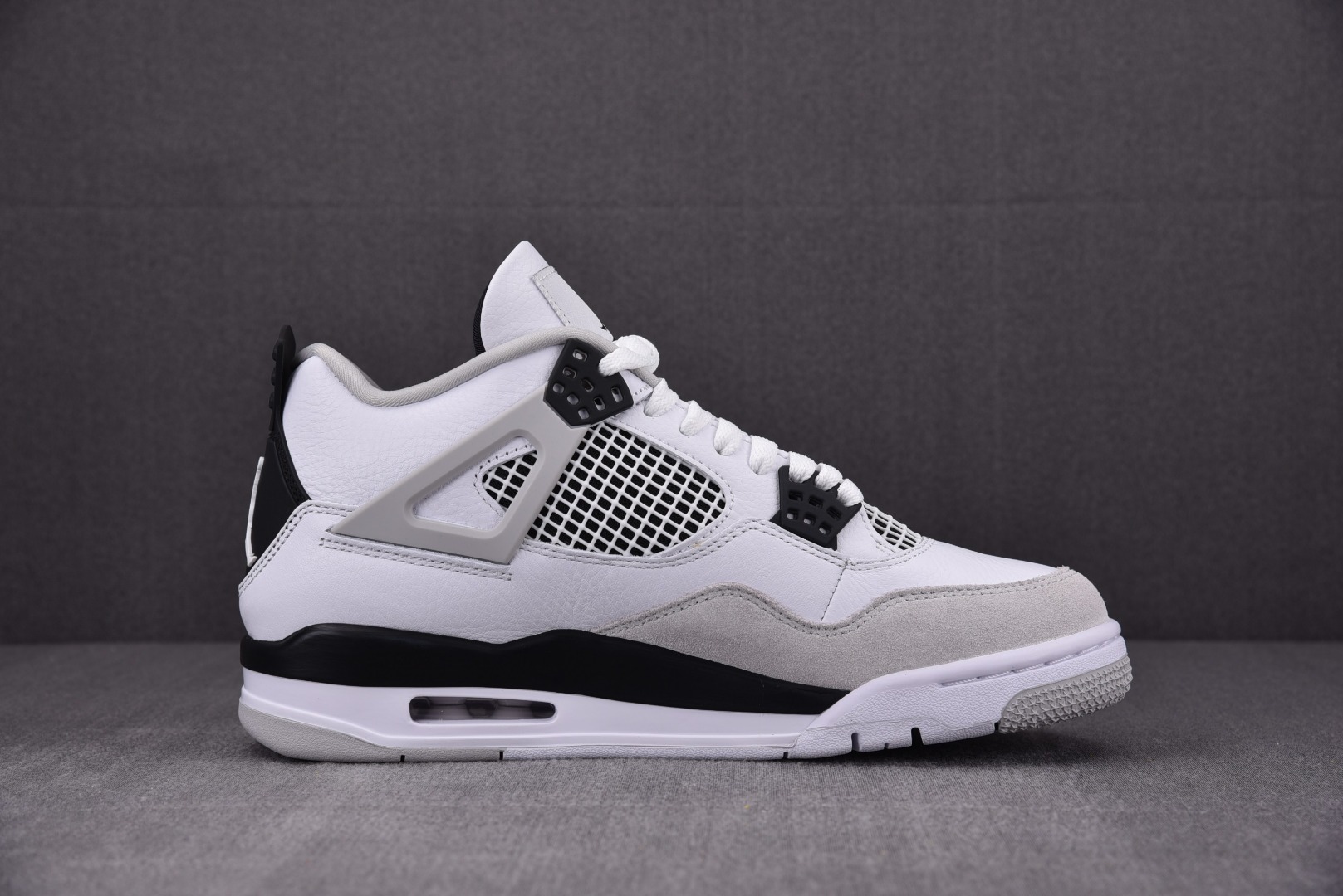 AJ4小白水泥鞋码40-48.5纯原出品-AirJordan4Retro“MilitaryBlack”灰