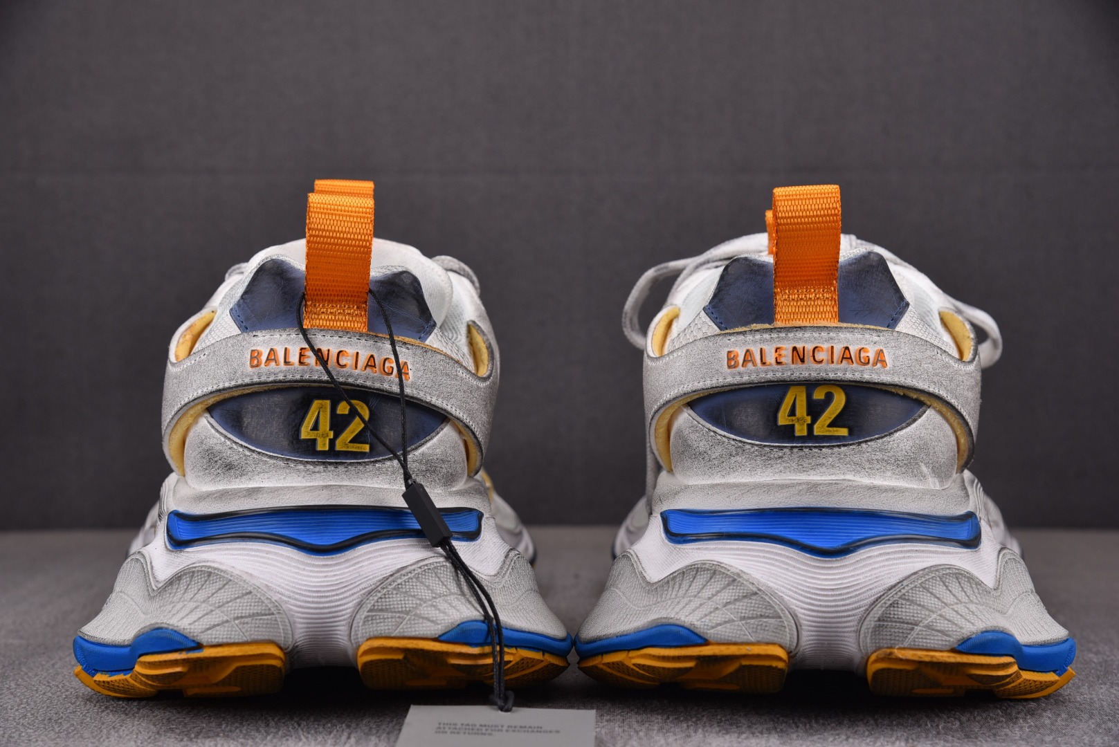 Balenciaga尺码:35-46超重偏大一码总裁R版出品-BalenciagaCARGO白蓝橙YZ0