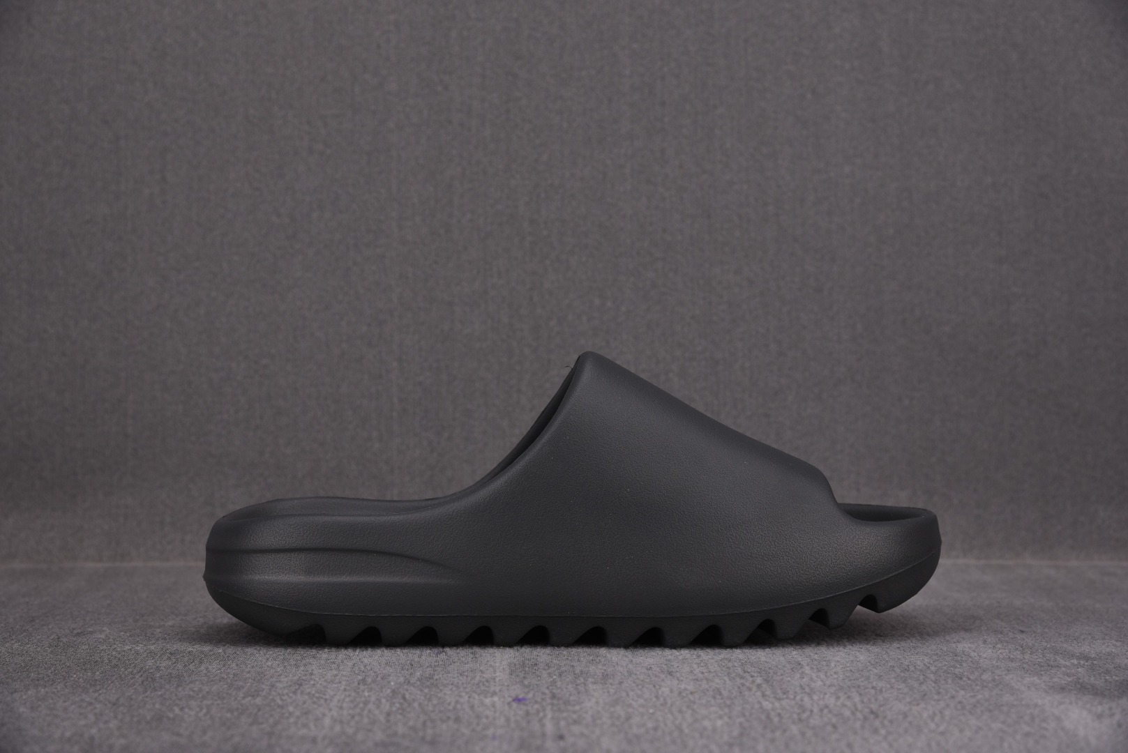 Yeezy黑色尺码:36.5-48.5纯原版出品-YeezySlide黑色HQ6448YZ014Size