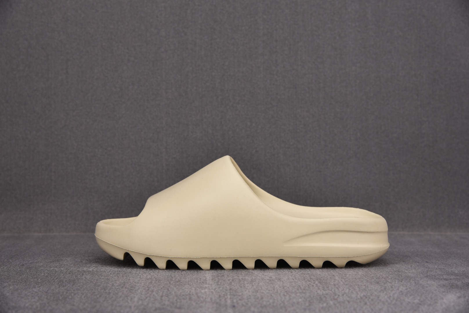 Yeezy骨白尺码:36.5-48.5纯原版出品-YeezySlide骨白FW6345YZ014Size