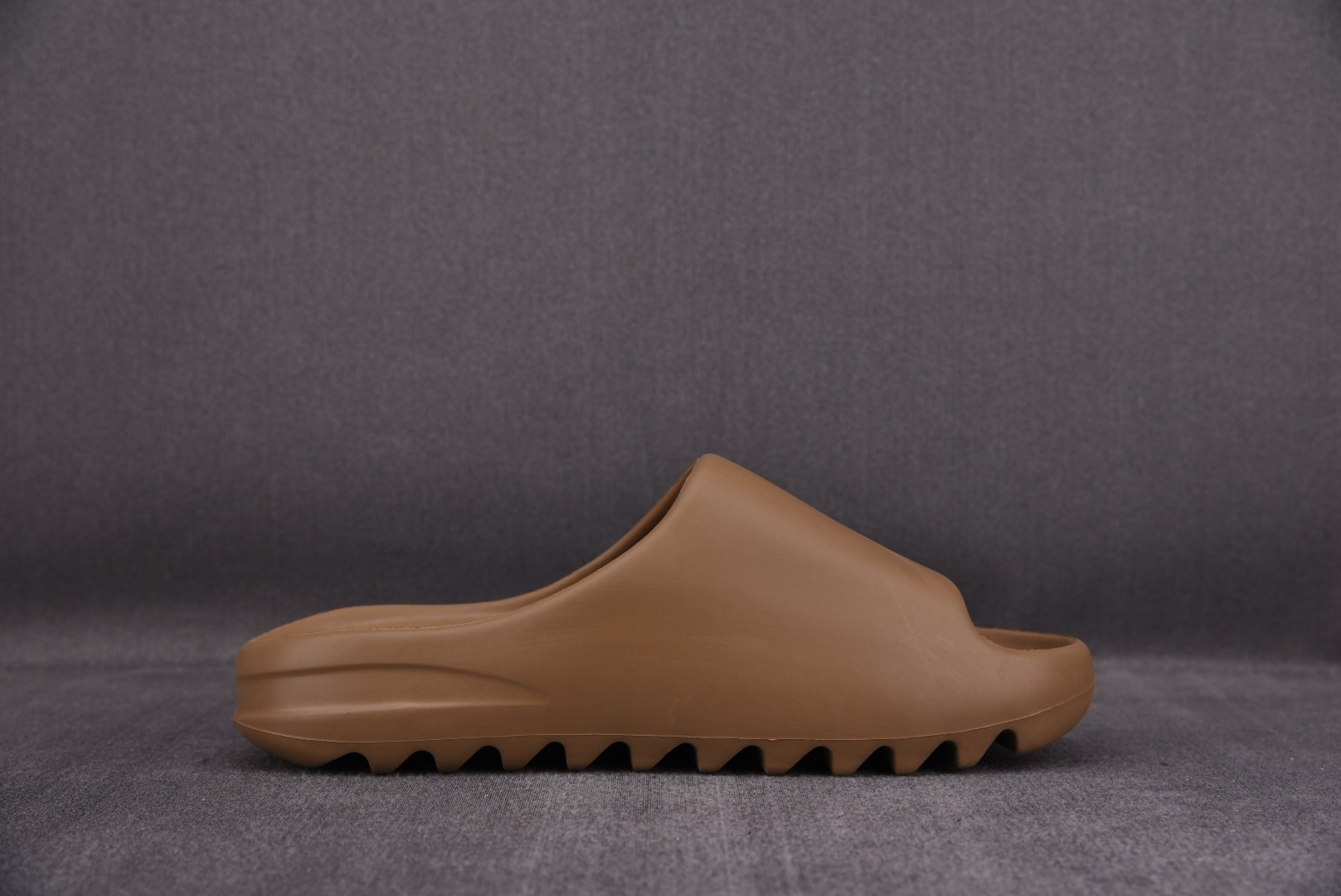 Yeezy棕色尺码:36.5-48.5纯原版出品-YeezySlideGW5350棕色YZ014Size