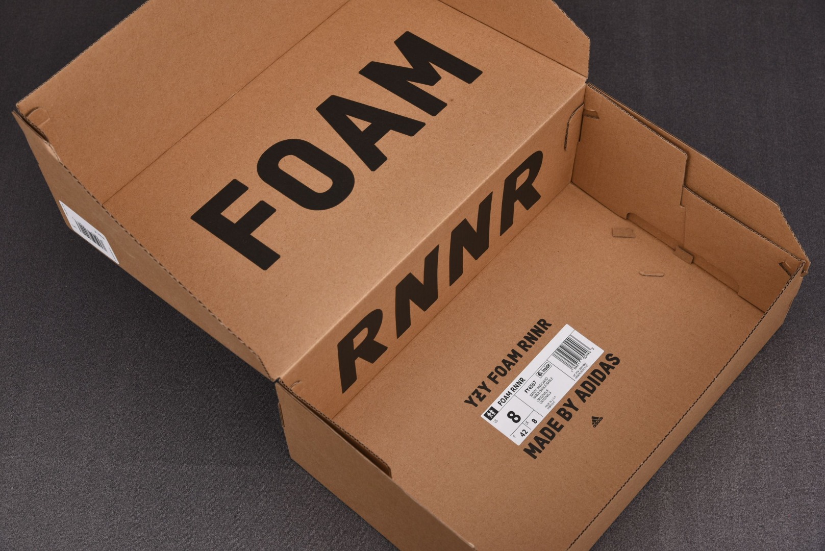 Yeezy沙色尺码:36.5-48.5纯原版出品-YeezyFoamRunner椰子洞洞镂空拖鞋沙色FY